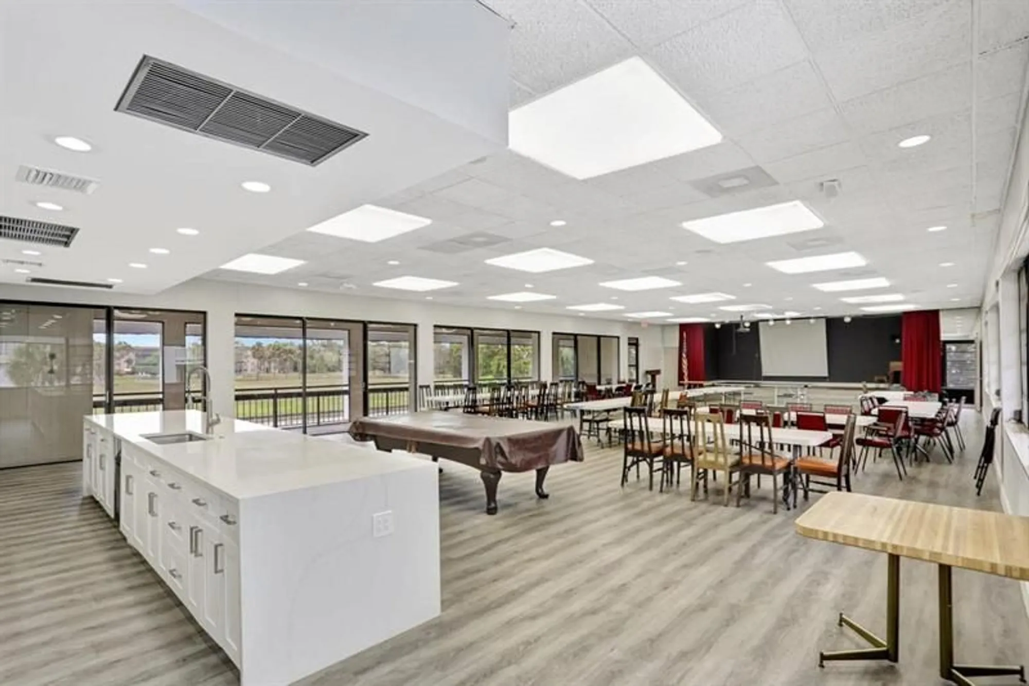 Property Slideshow image 38 of 43 | 3776 inverrary blvd 308r, Lauderhill, FL, 33319