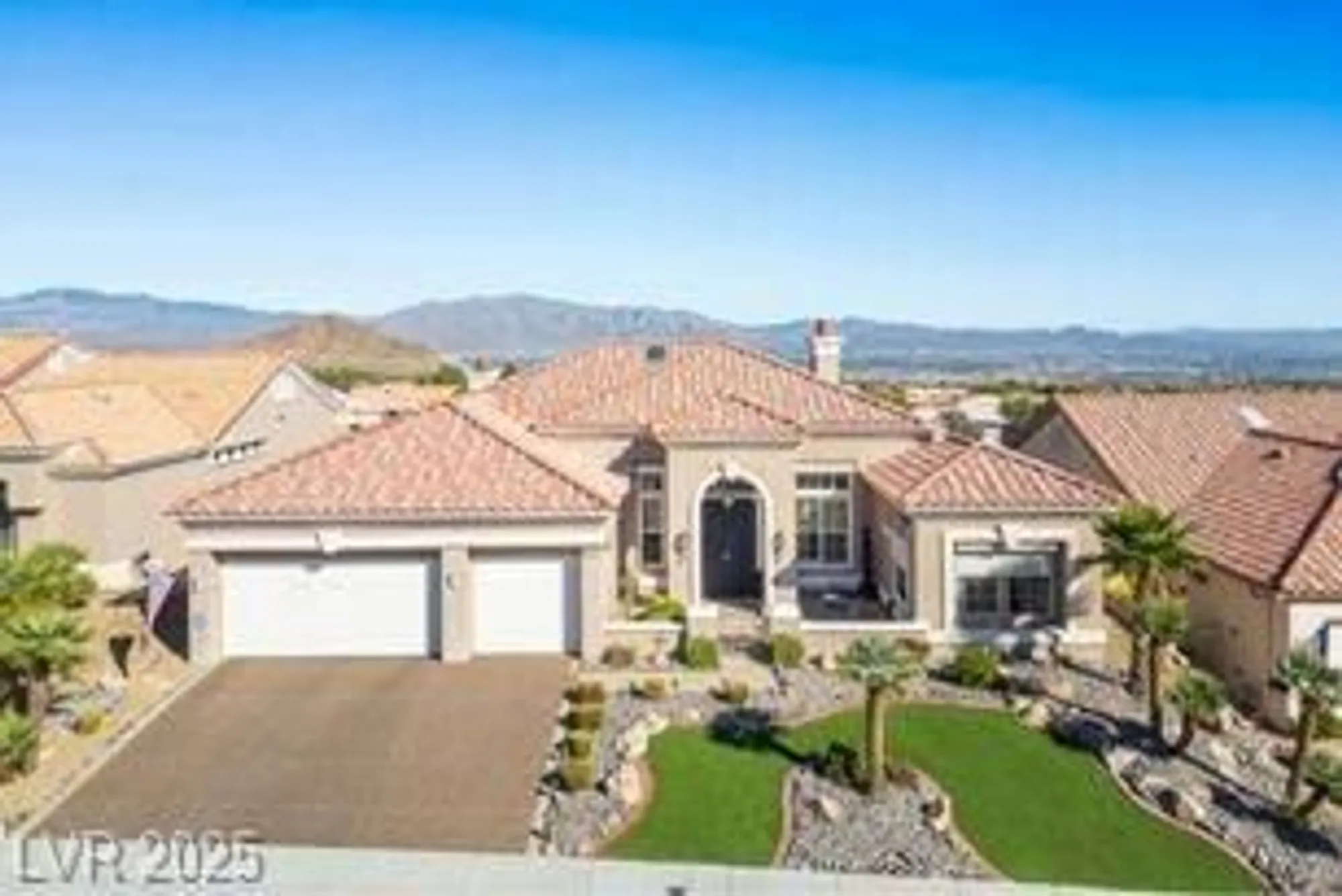 Property Slideshow image 51 of 99 | 10712 button willow dr, Las Vegas, NV, 89134