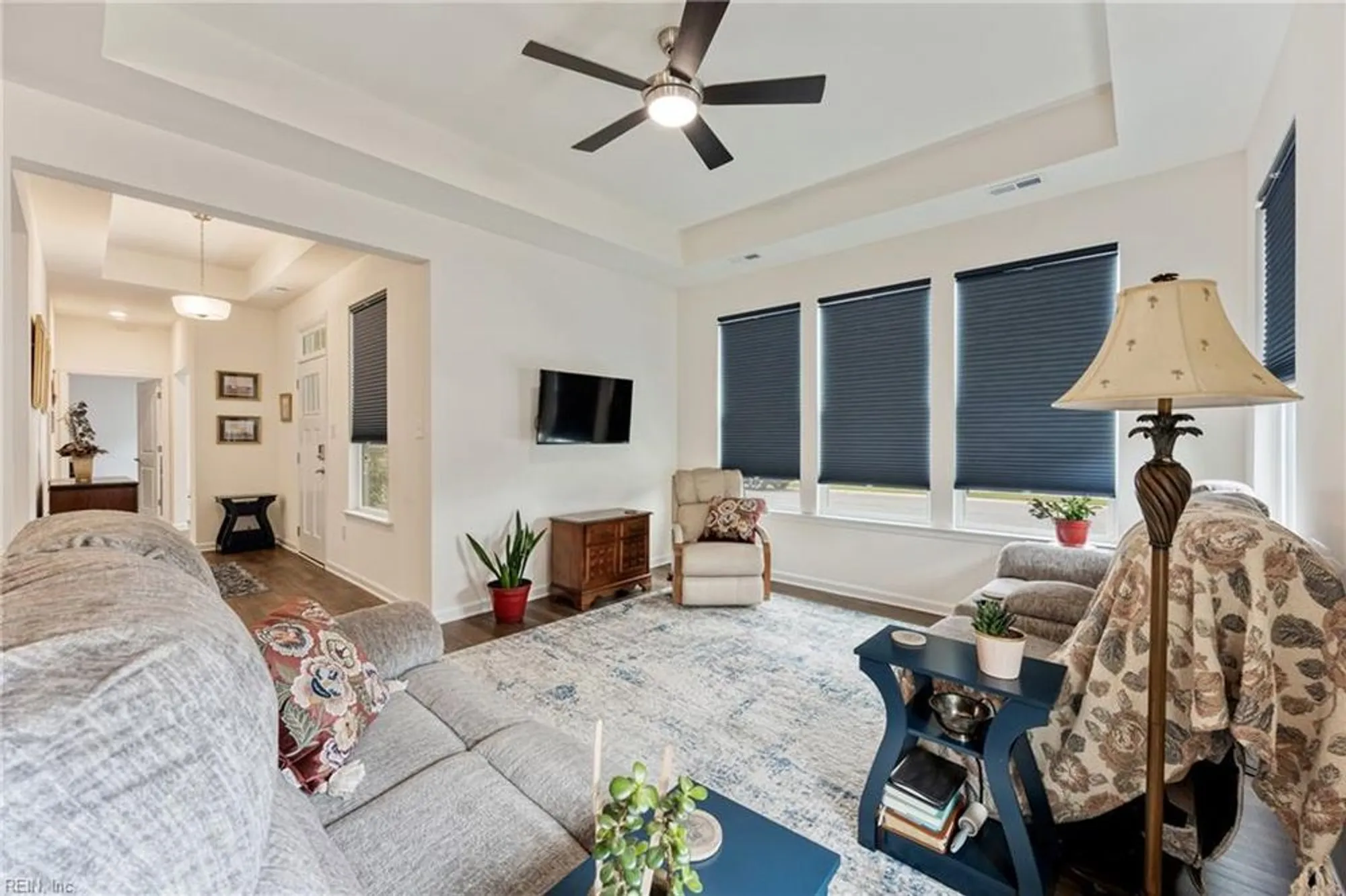Property Slideshow image 11 of 39 | 221 richmond ave, Smithfield, VA, 23430