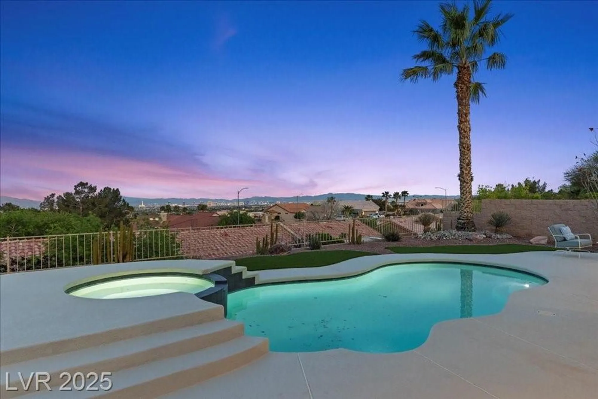 Property Slideshow image 54 of 78 | 2508 faiss dr, Las Vegas, NV, 89134