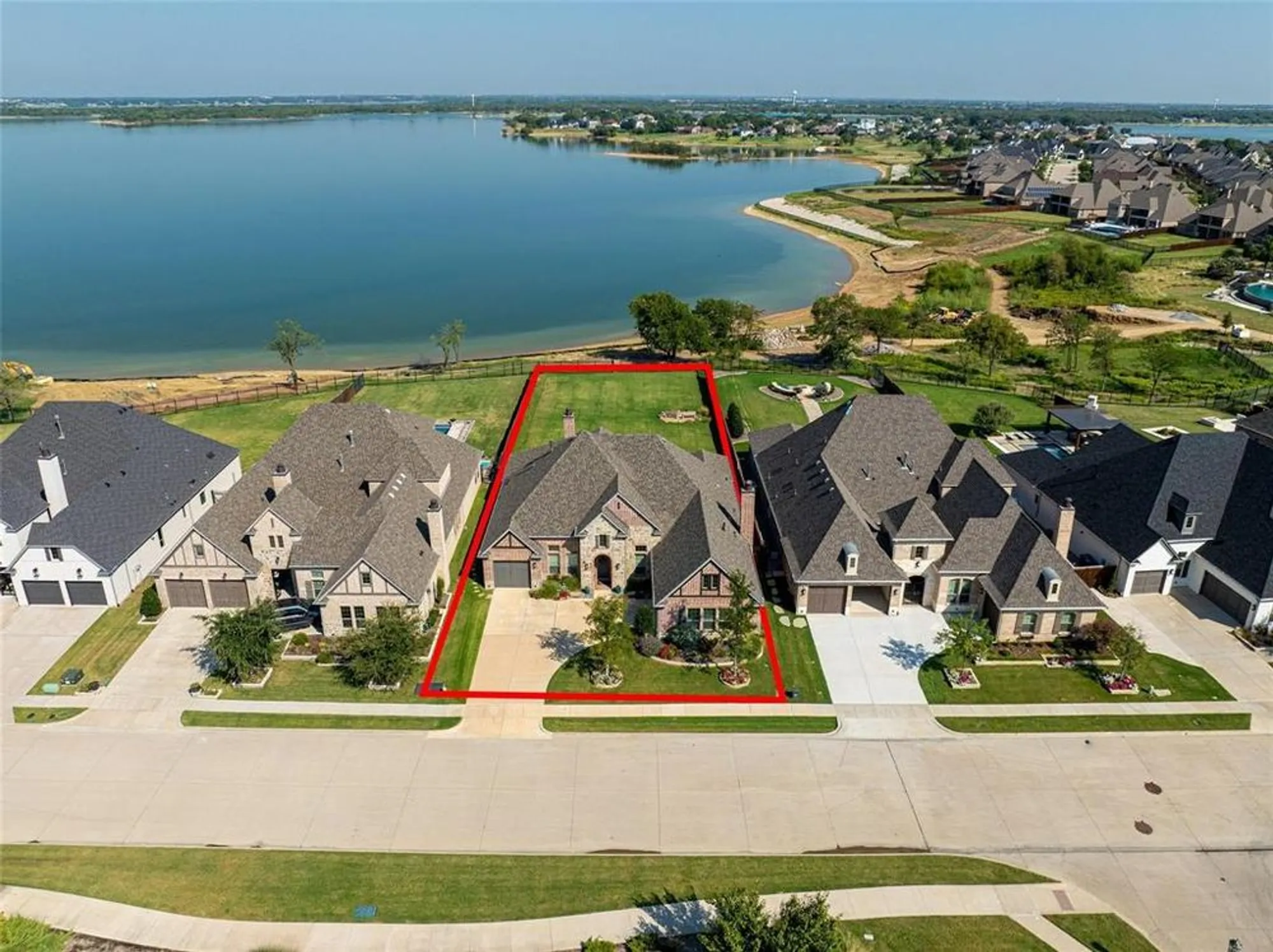 Property Slideshow image 38 of 40 | 7736 castlebridge, The Colony, TX, 75056