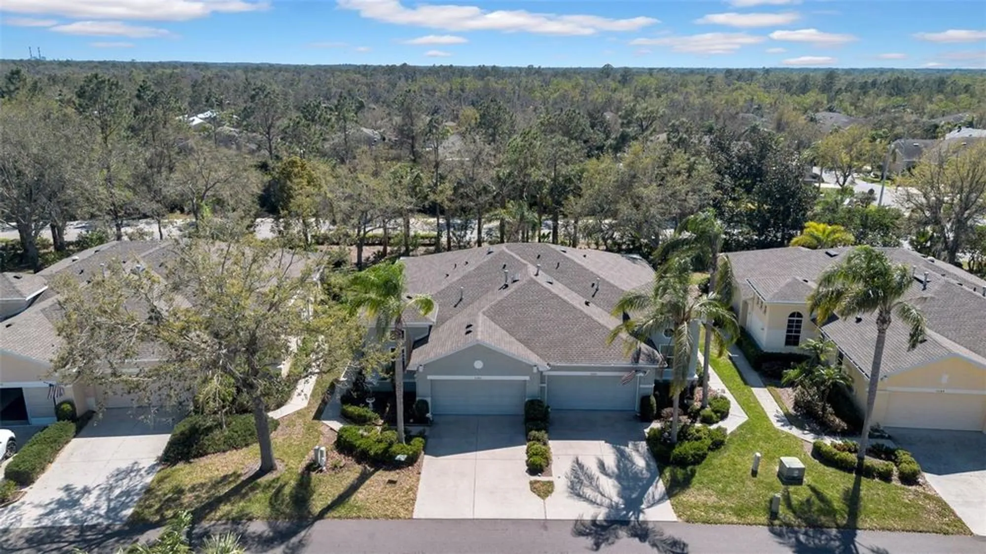 Property Slideshow image 35 of 39 | 2082 sifield greens way # 3, Sun City Center, FL, 33573