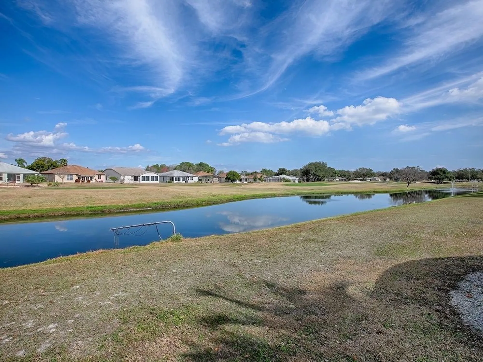 Property Slideshow image 4 of 43 | 305 ranchwood dr, Leesburg, FL, 34748