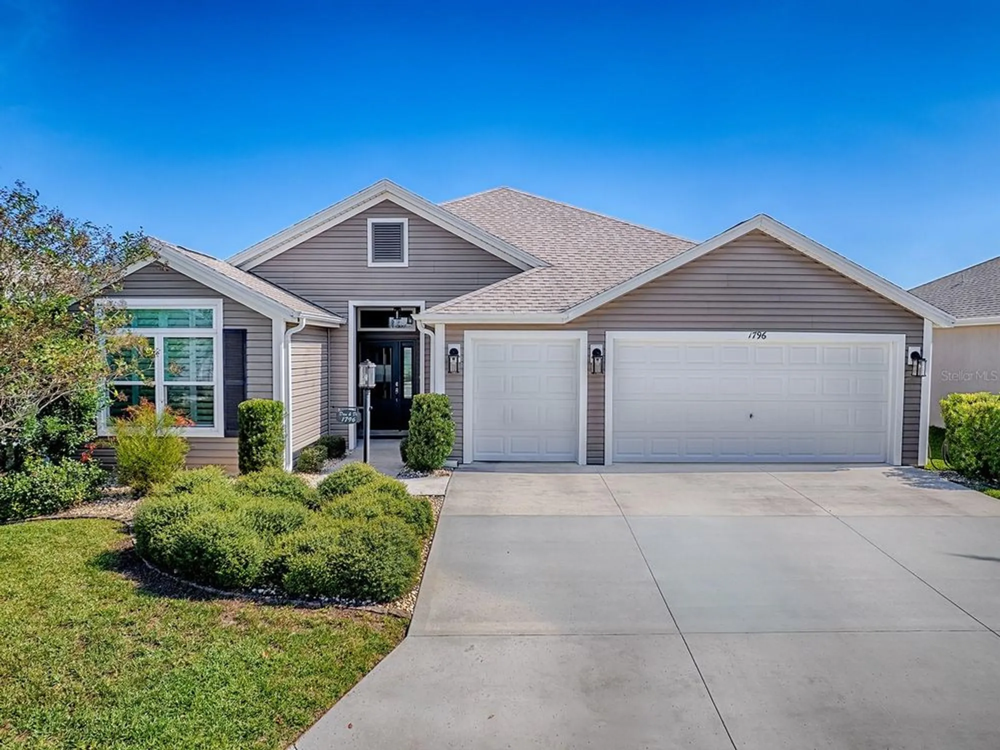 Property Slideshow image 1 of 51 | 1796 flynn cir, The Villages, FL, 32163