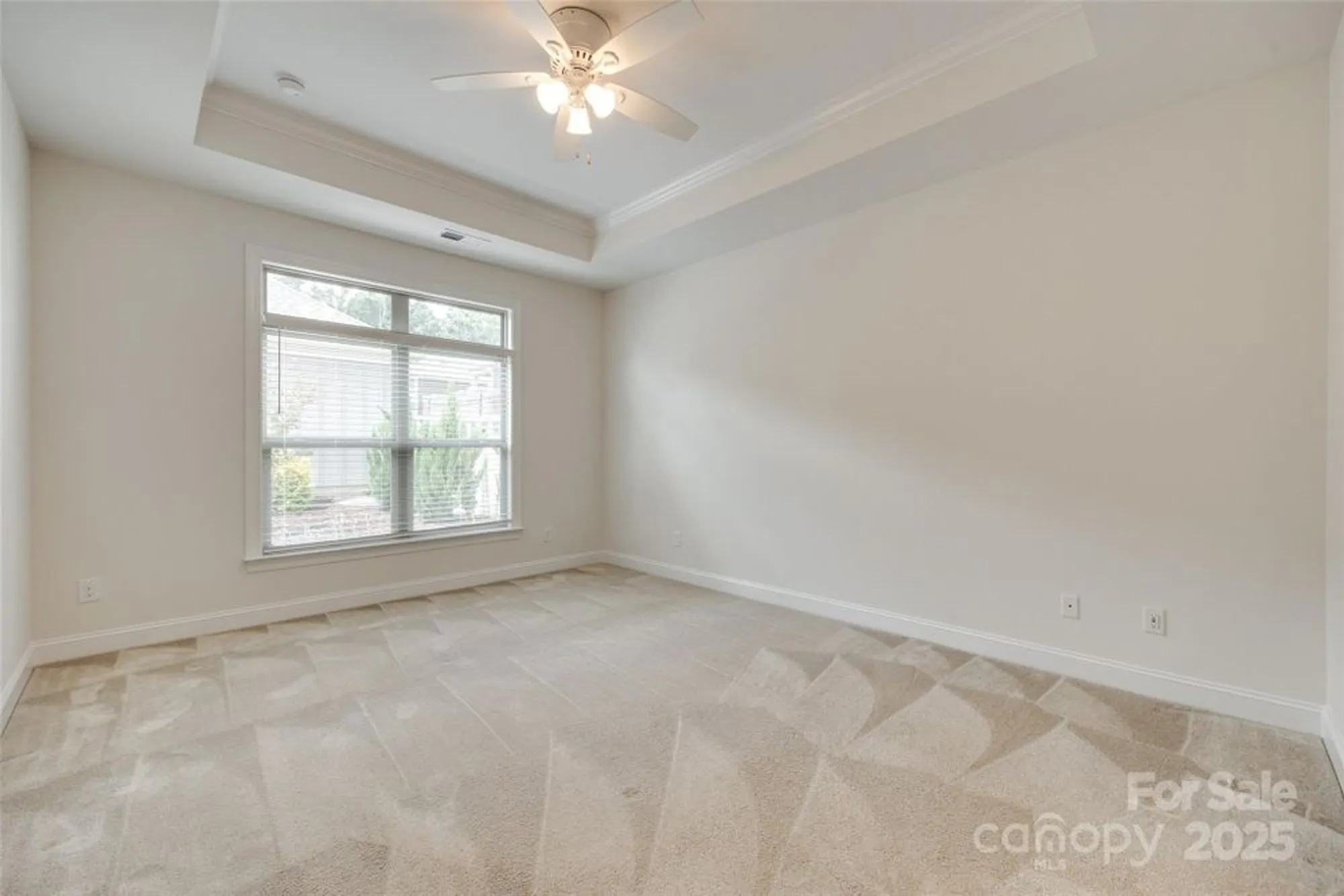 Property Slideshow image 15 of 32 | 2261 lincolnshire ln, Waxhaw, NC, 28173