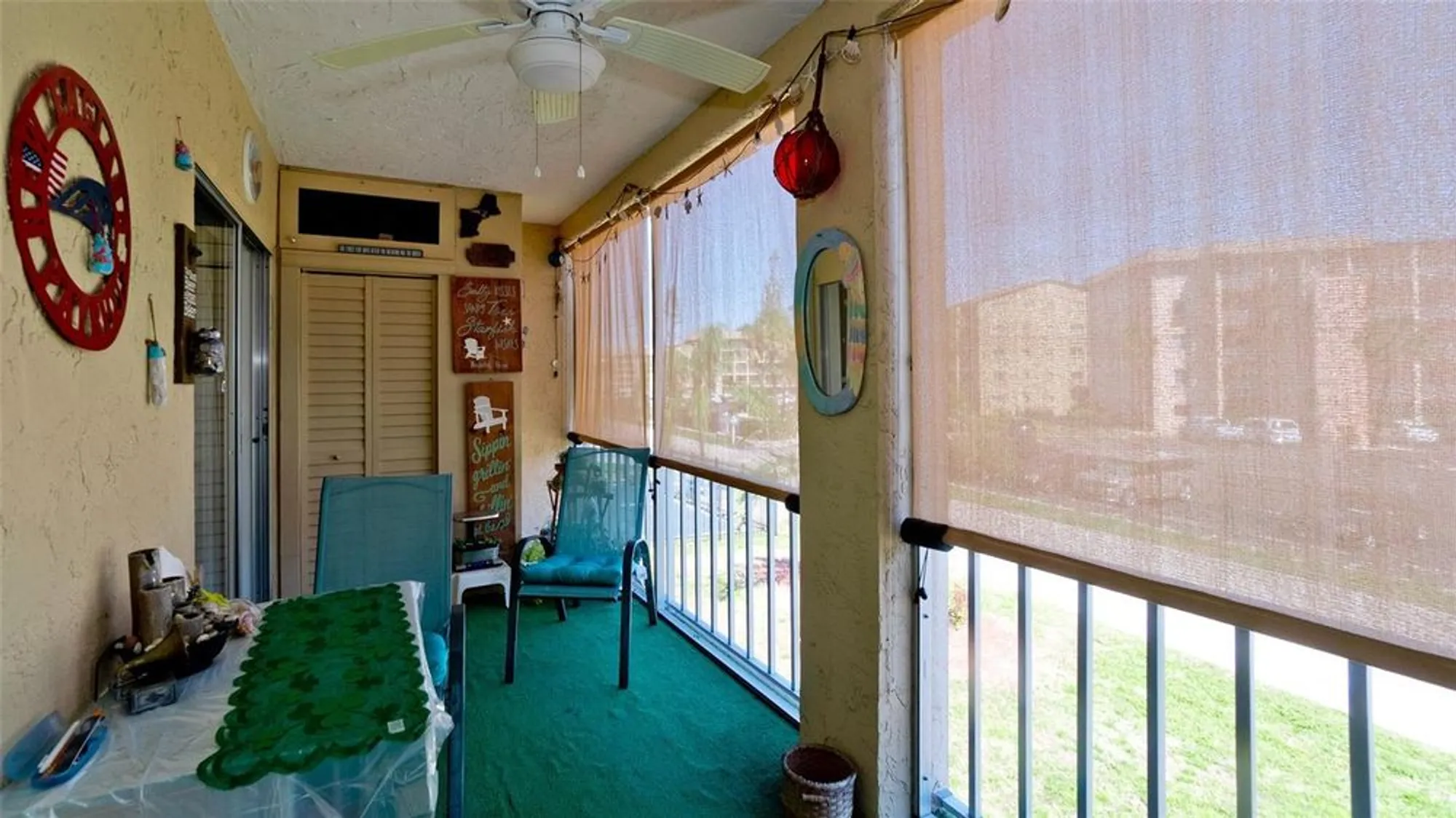 Property Slideshow image 20 of 58 | 4133 heron way e202, Bradenton, FL, 34205