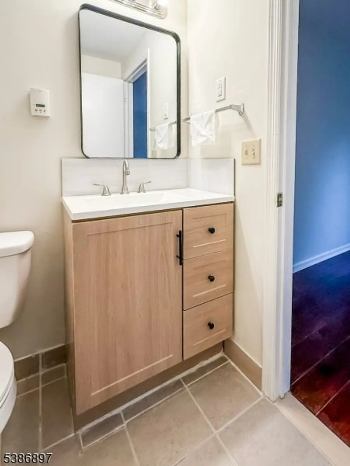 Property Slideshow image 27 of 35 | 374 new bedford ln, Monroe Twp., NJ, 08831