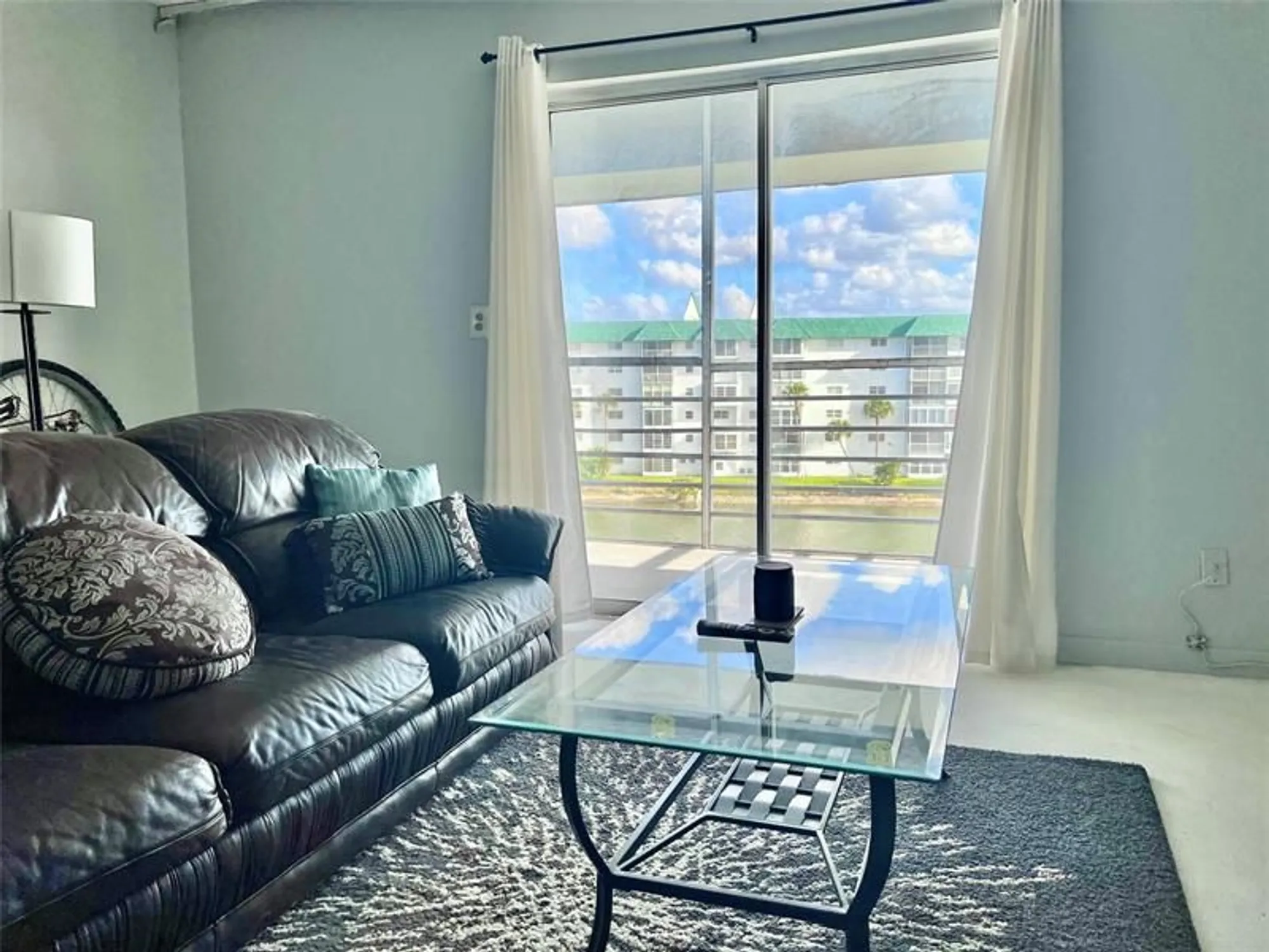 Property Slideshow image 10 of 44 | 4750 nw 22nd ct 507, Lauderhill, FL, 33313