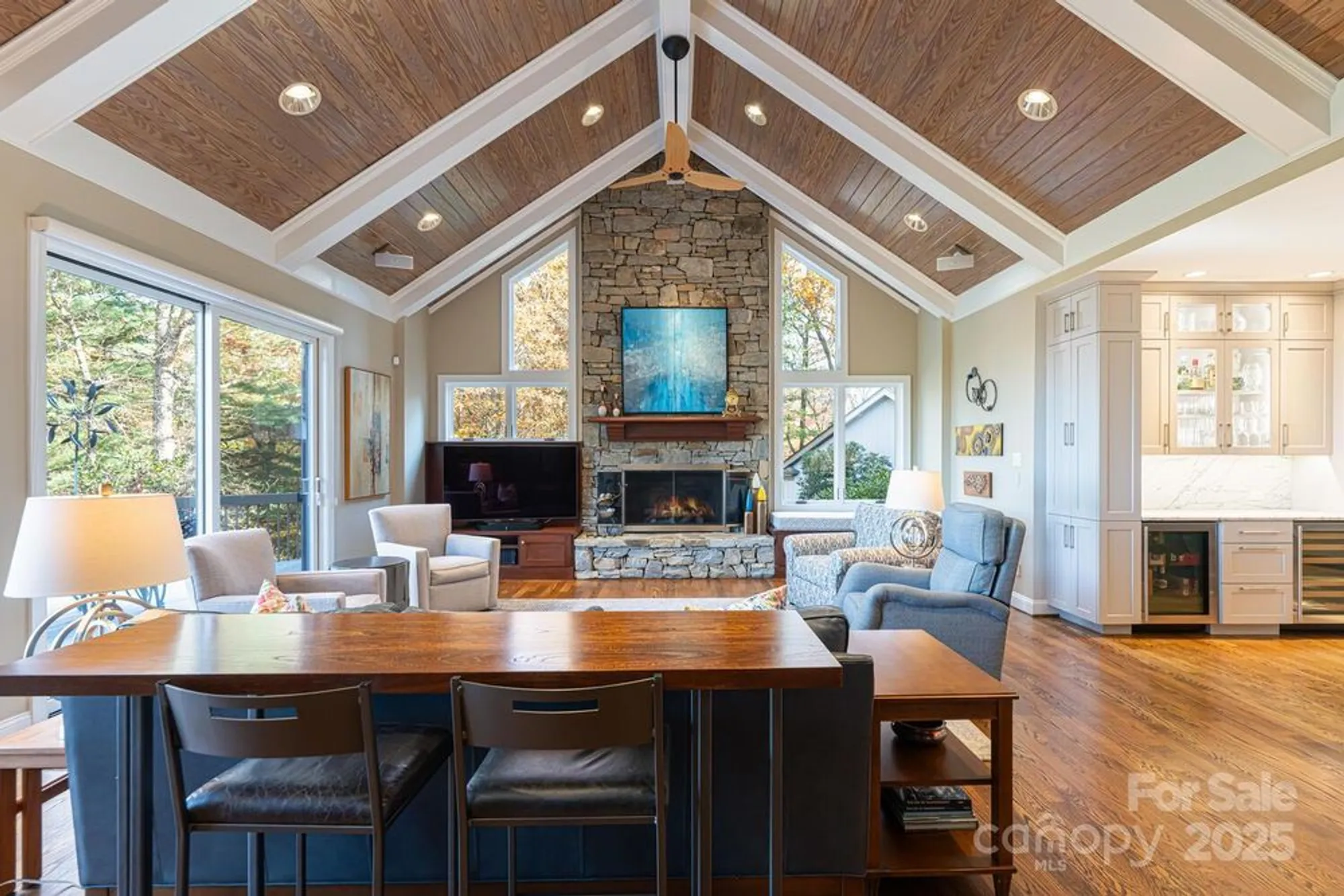 Property Slideshow image 7 of 48 | 106 woodglen ct, Flat Rock, NC, 28731