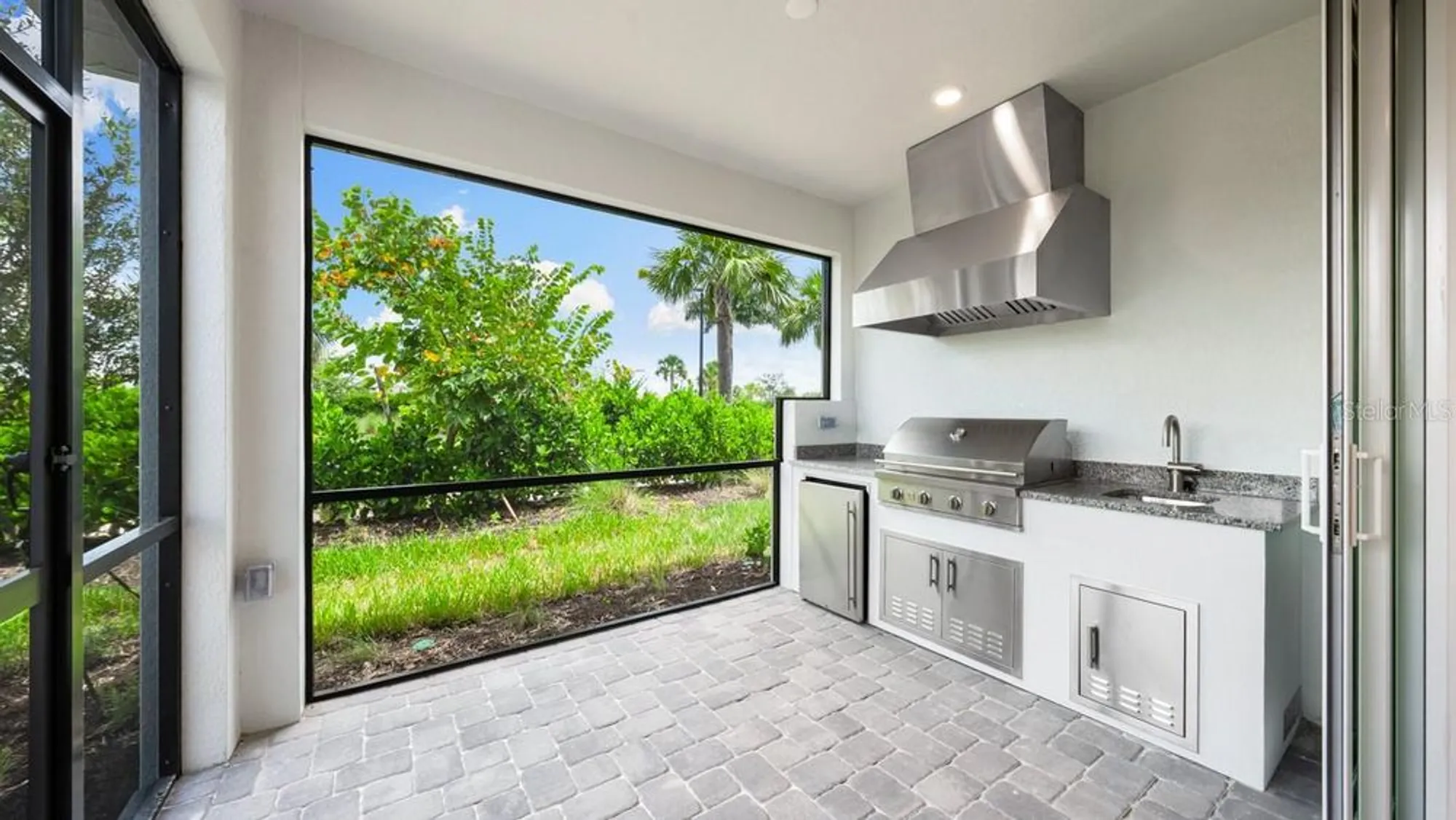 Property Slideshow image 31 of 62 | 4070 santa caterina blvd # 101, Bradenton, FL, 34211