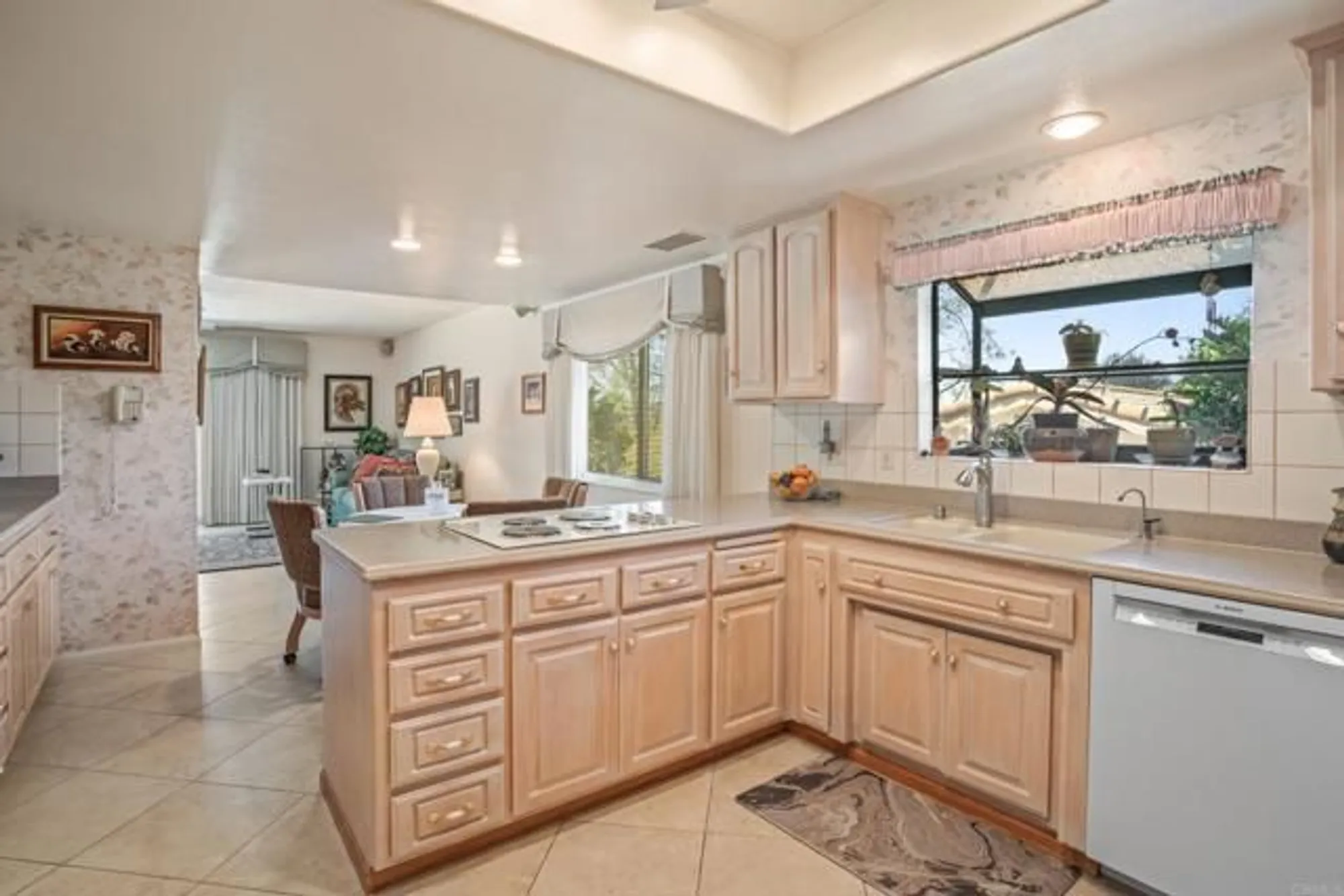 Property Slideshow image 24 of 55 | 10951 rim rd, Escondido, CA, 92026