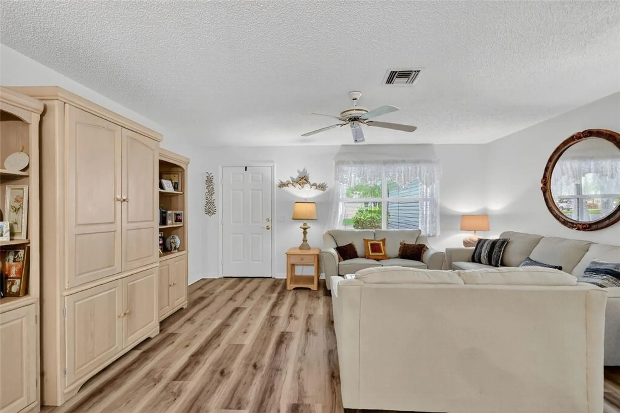 Property Slideshow image 9 of 31 | 220 palermo pl, The Villages, FL, 32159