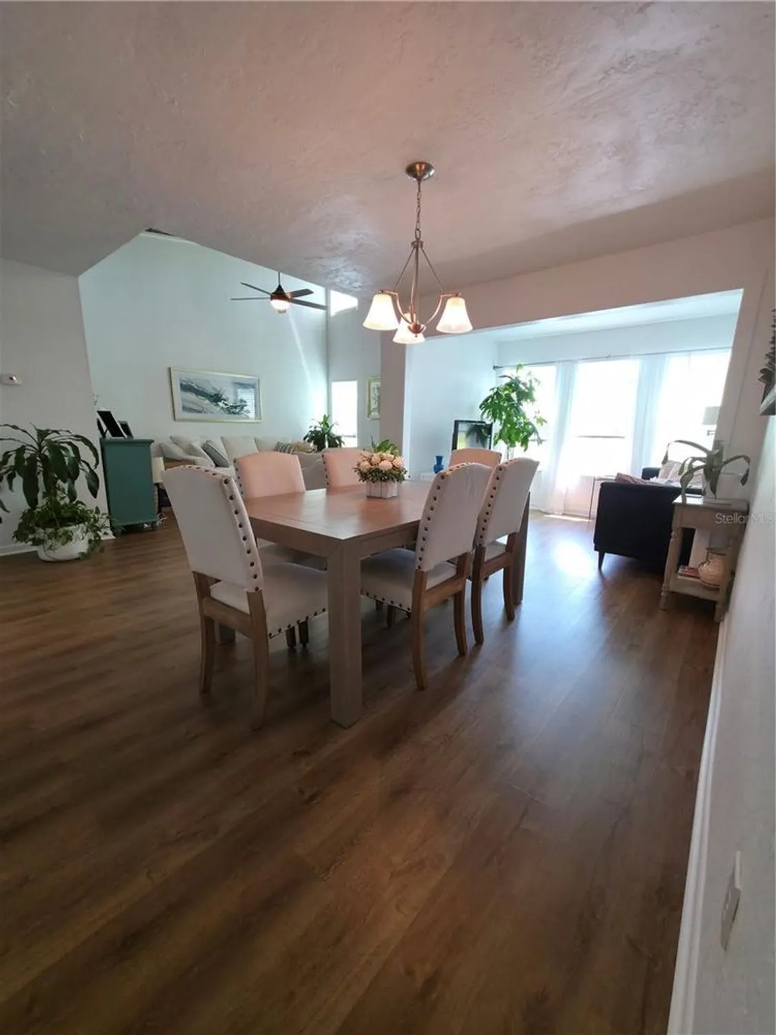 Property Slideshow image 18 of 37 | 21204 sandalwood dr # 21-204, Wildwood, FL, 34785