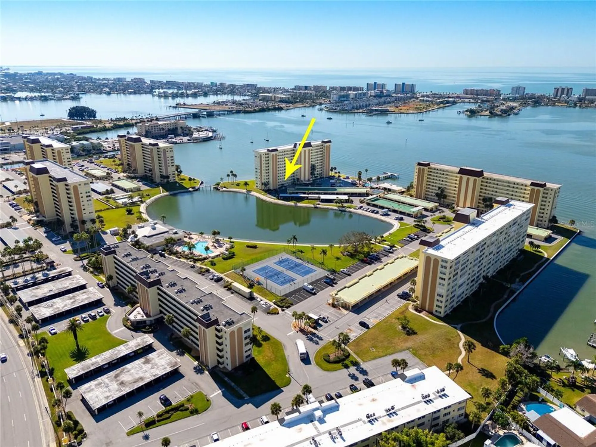 Property Slideshow image 37 of 39 | 4775 cove cir apt 203, St Petersburg, FL, 33708