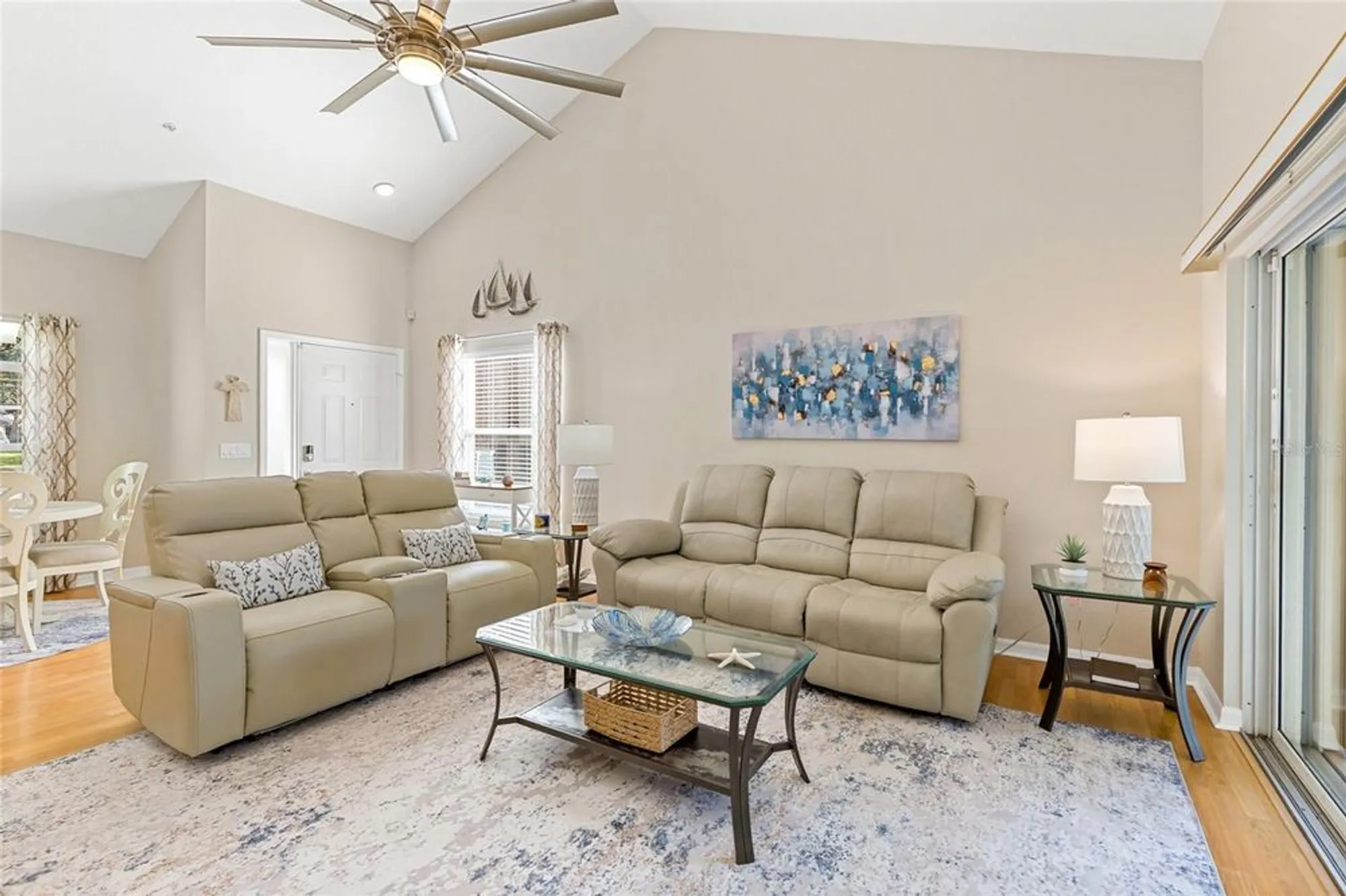 Property Slideshow image 6 of 32 | 7164 cedar hollow cir, Bradenton, FL, 34203