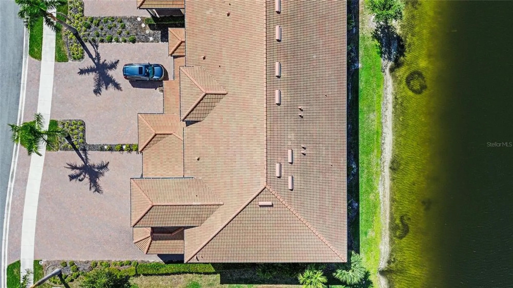 Property Slideshow image 41 of 74 | 10038 crooked creek dr unit 103, Venice, FL, 34293