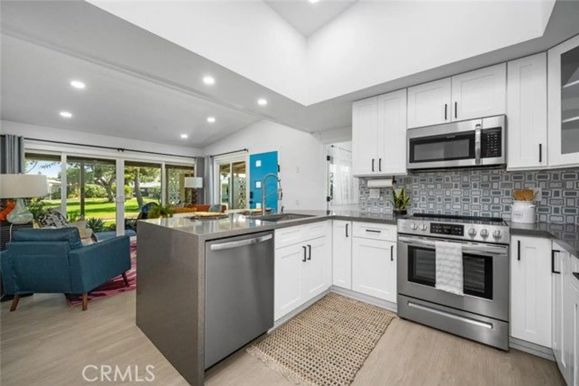 Property Slideshow image 18 of 33 | 13160 nassau dr apt 211l, Seal Beach, CA, 90740