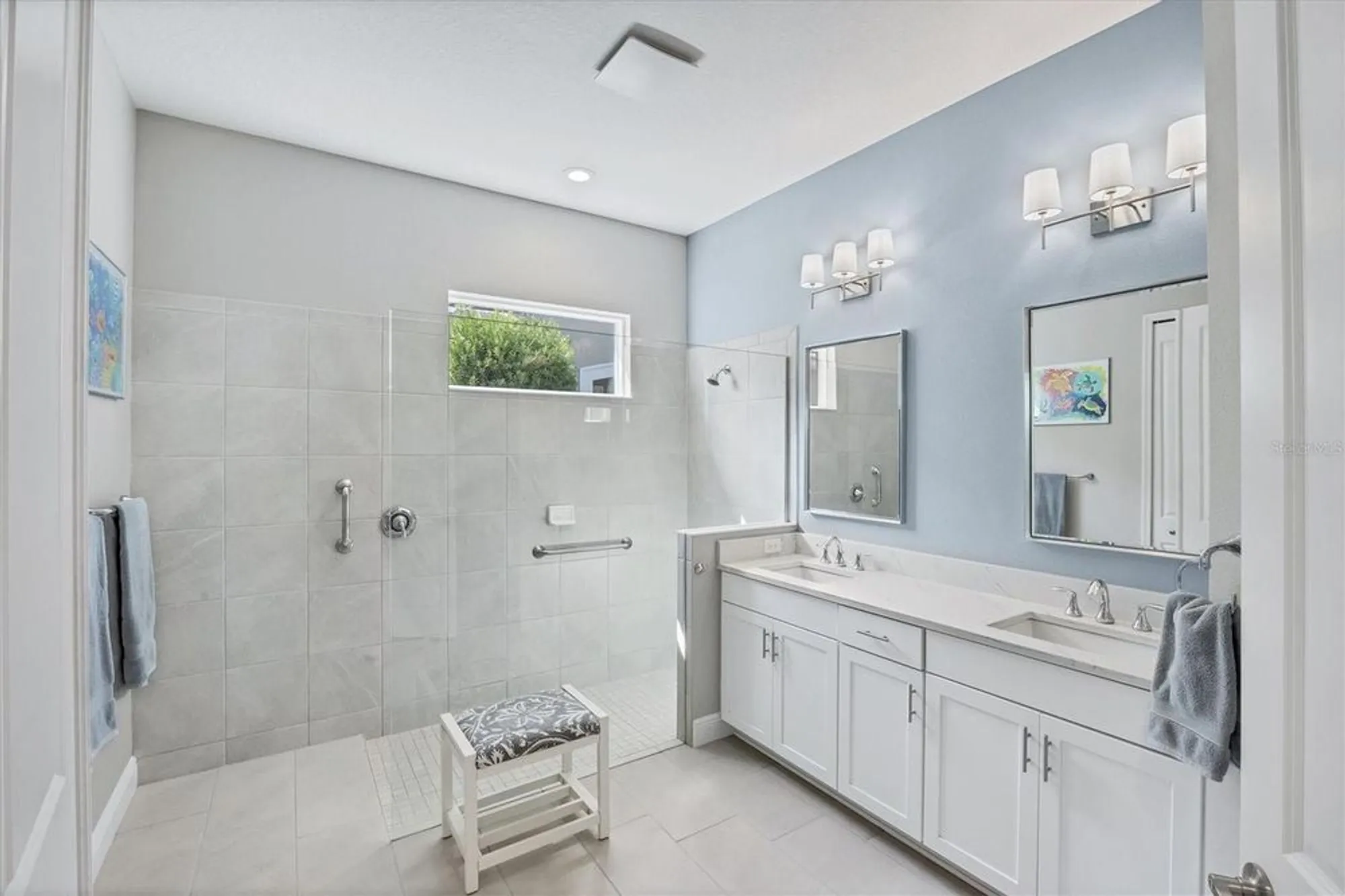Property Slideshow image 36 of 81 | 4123 midnight blue run, Bradenton, FL, 34211
