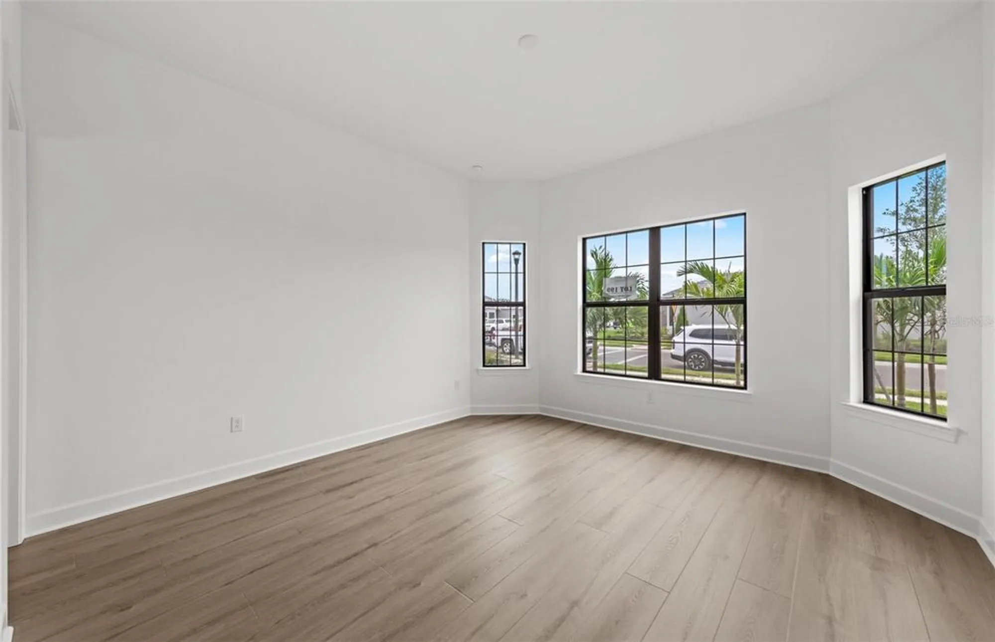 Property Slideshow image 20 of 30 | 4834 empire landing run, Lakewood Ranch, FL, 34211