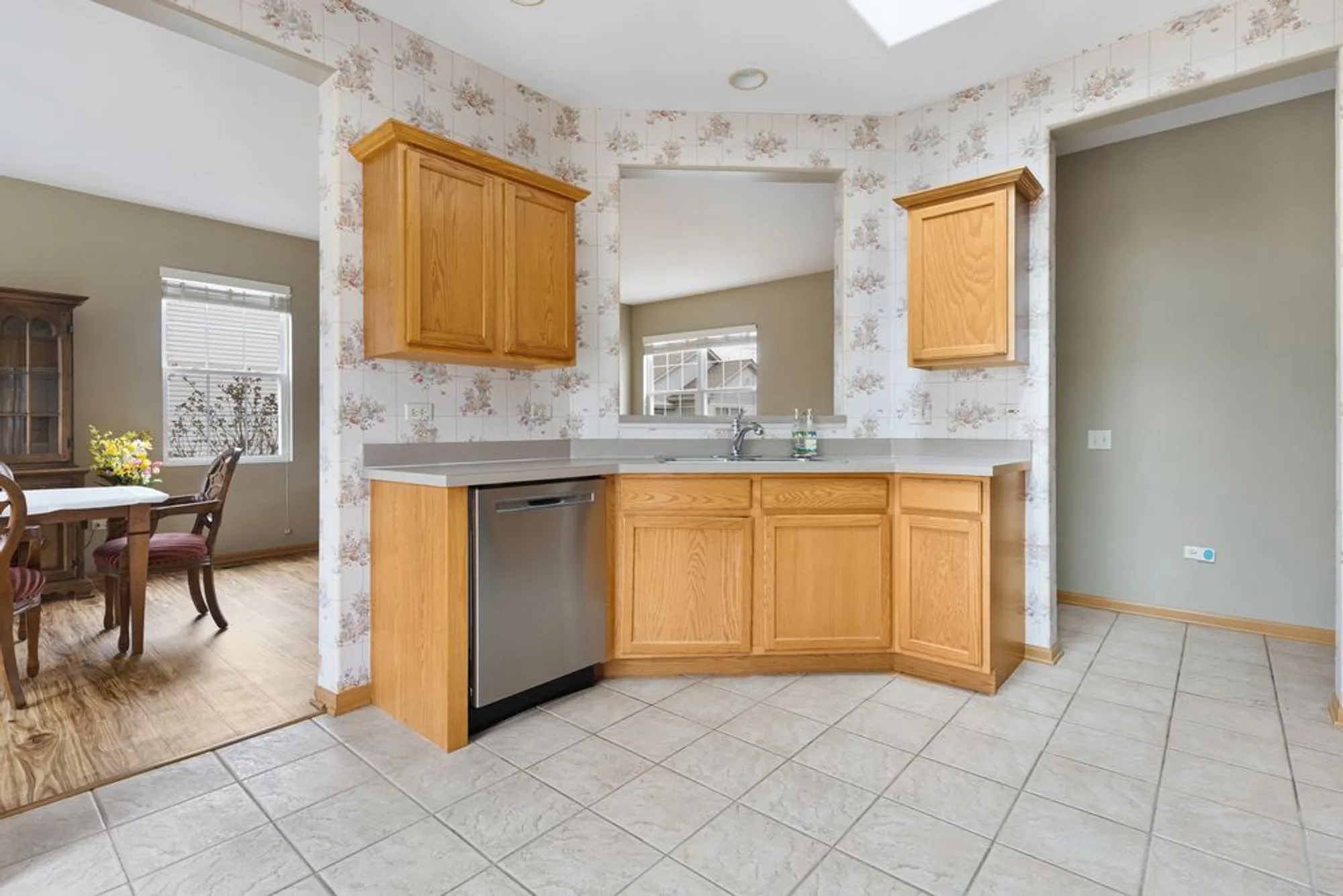Property Slideshow image 6 of 20 | 13427 michigan ave, Huntley, IL, 60142