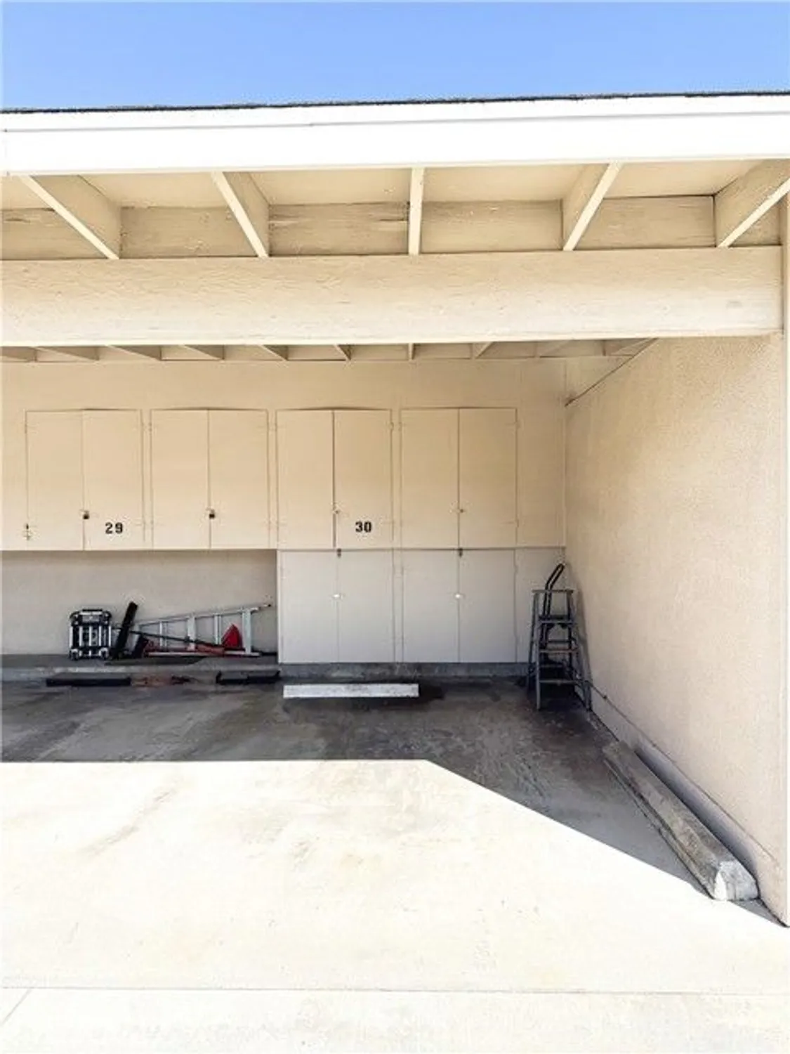 Property Slideshow image 30 of 31 | 1790 sunningdale rd apt 15g, Seal Beach, CA, 90740
