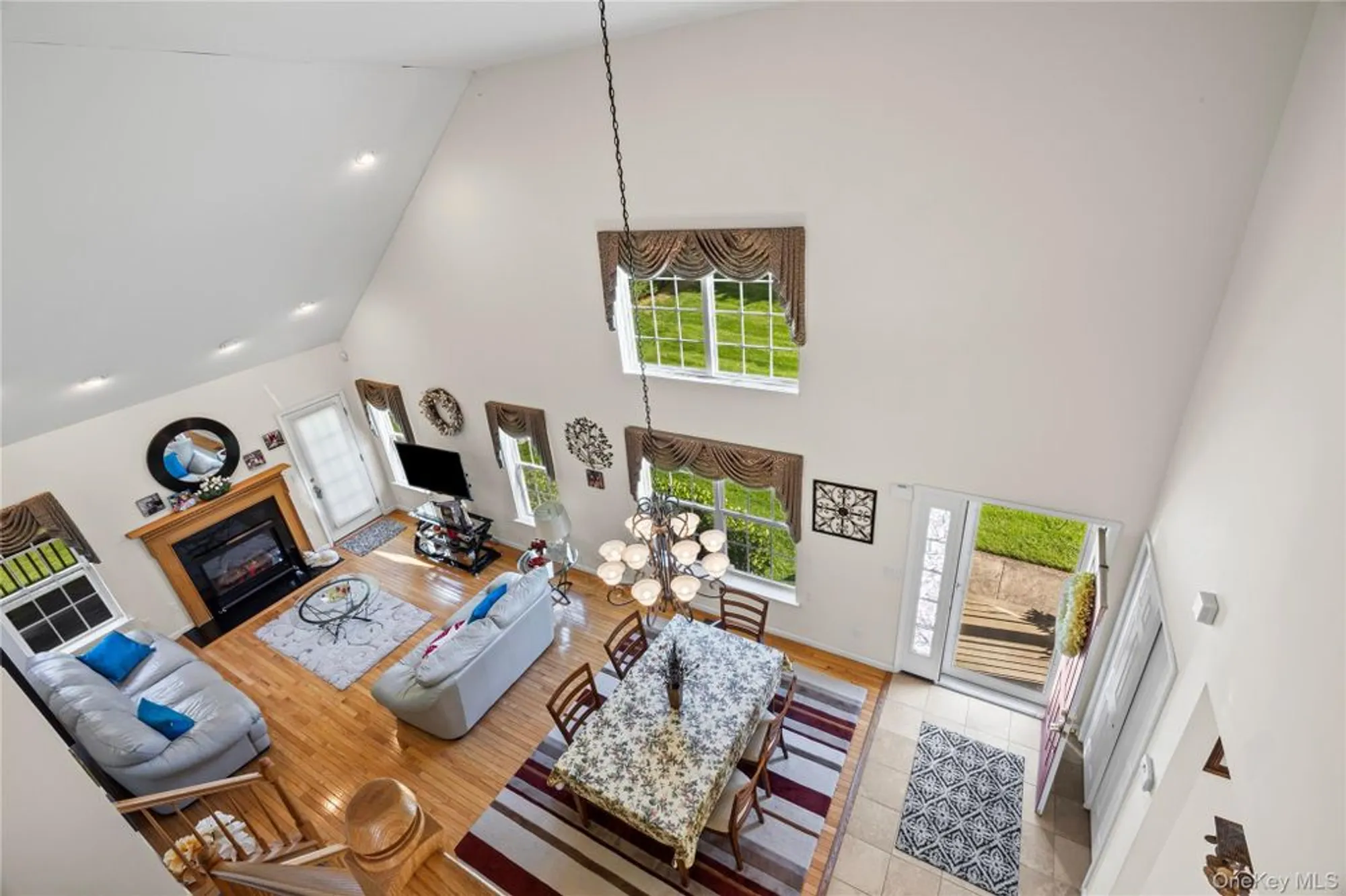 Property Slideshow image 21 of 32 | 48 avery ln, Miller Place, NY, 11764
