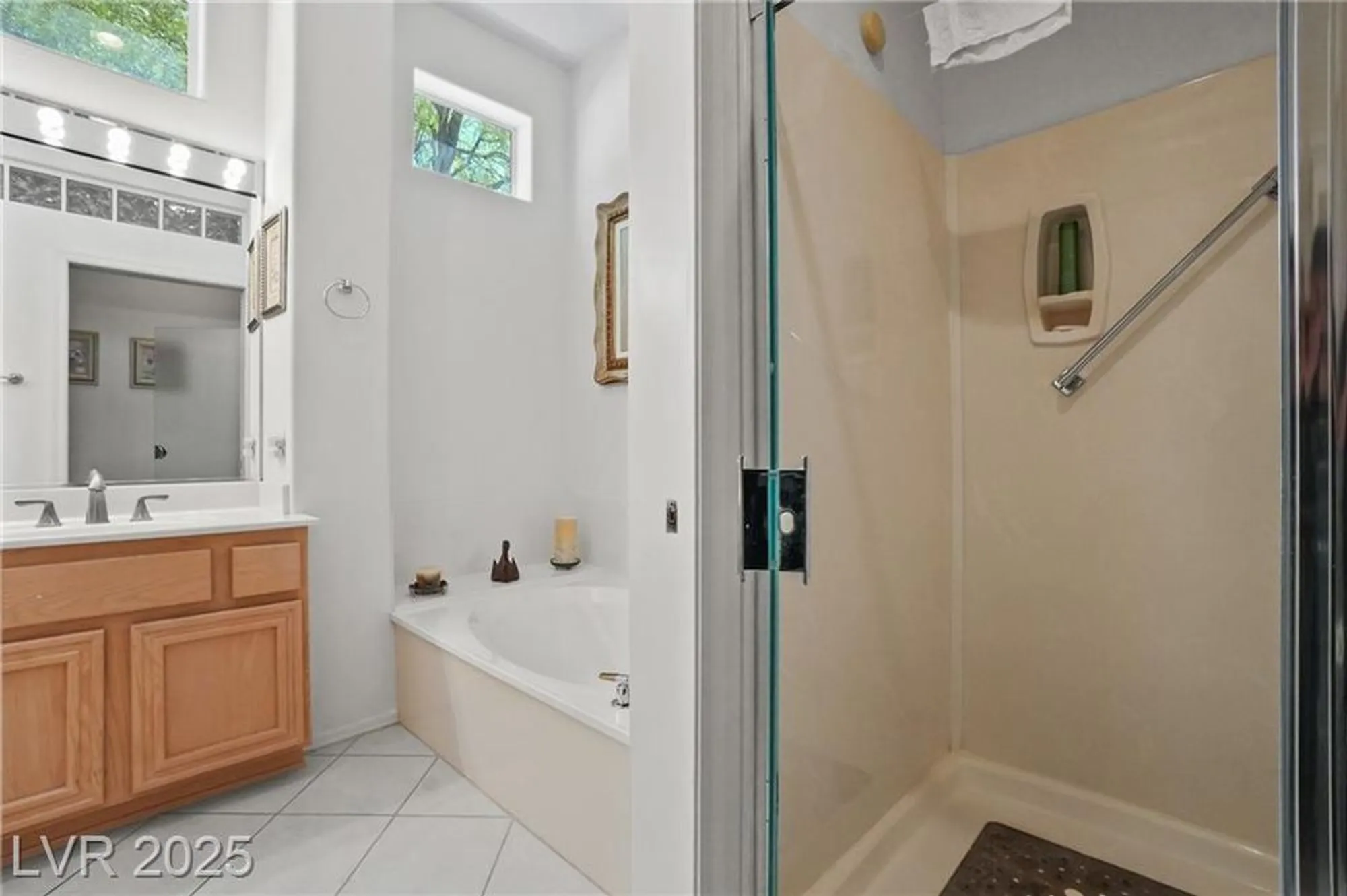 Property Slideshow image 21 of 49 | 10300 linfield pl, Las Vegas, NV, 89134