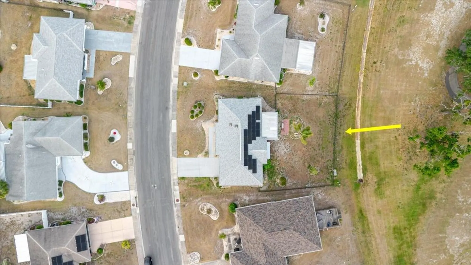 Property Slideshow image 33 of 60 | 646 allegheny dr, Sun City Center, FL, 33573