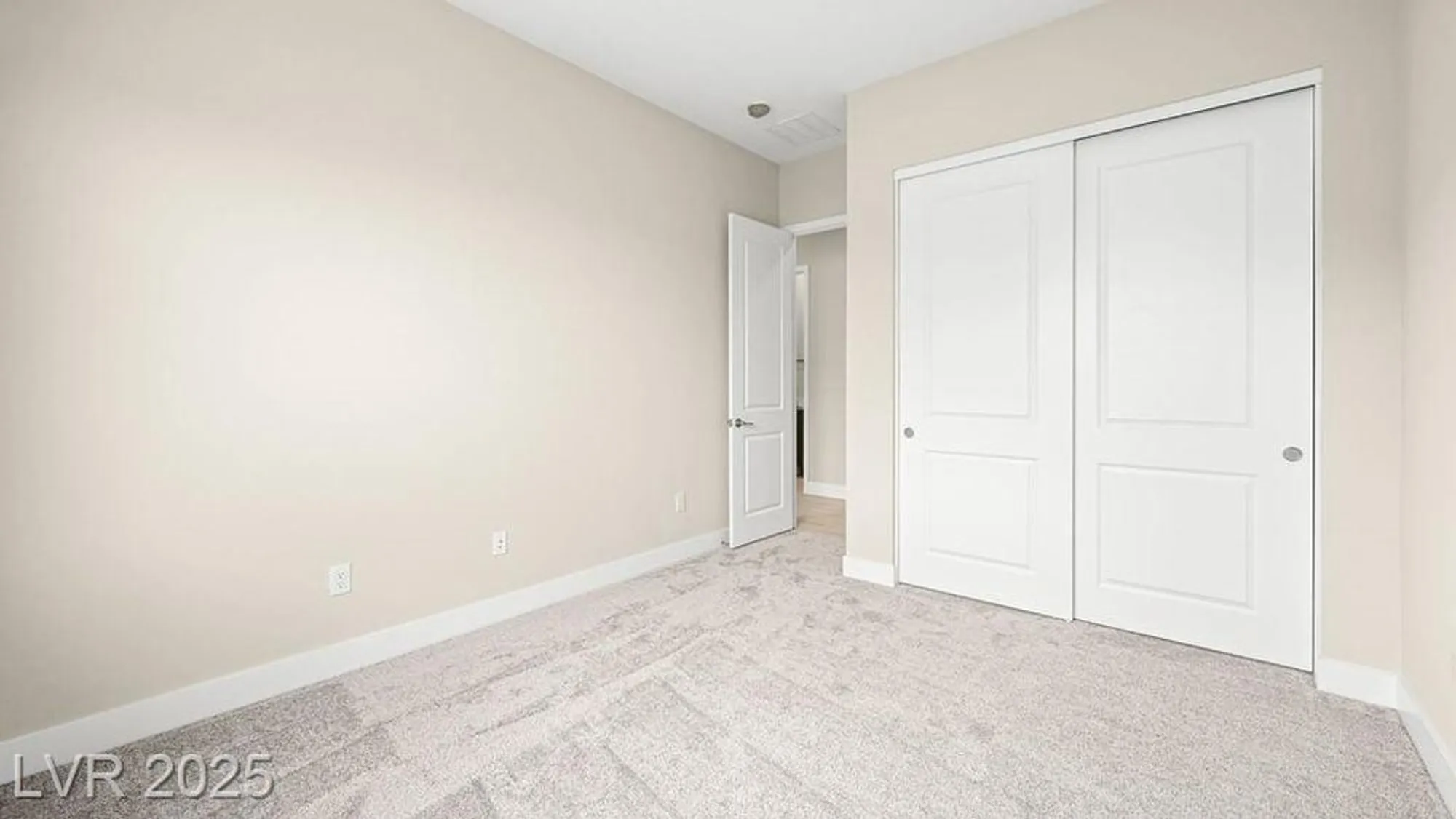 Property Slideshow image 29 of 48 | 237 paraggi bay dr, Henderson, NV, 89011