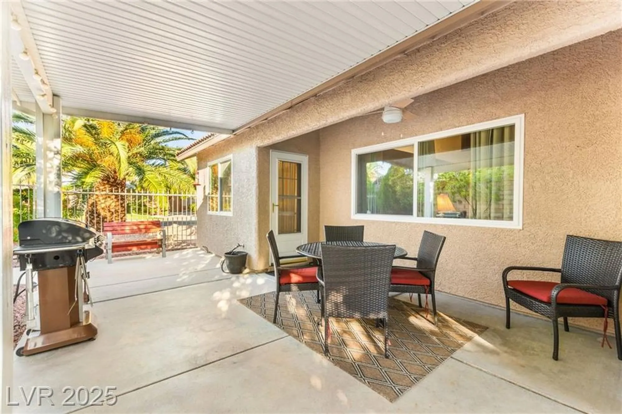 Property Slideshow image 42 of 65 | 5245 woodlawn ln, Las Vegas, NV, 89130
