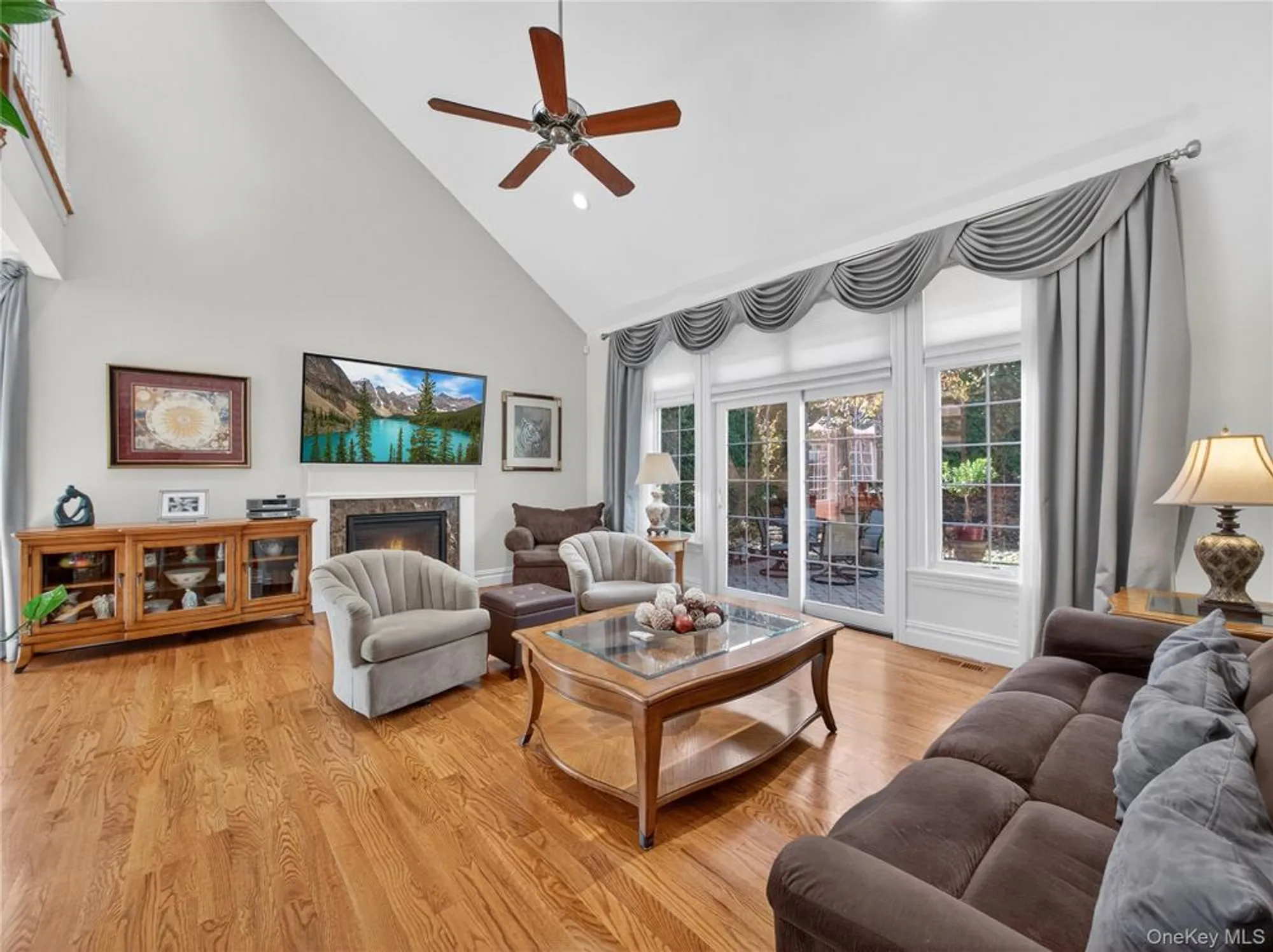 Property Slideshow image 10 of 48 | 41 michael roberts ct, Pearl River, NY, 10965