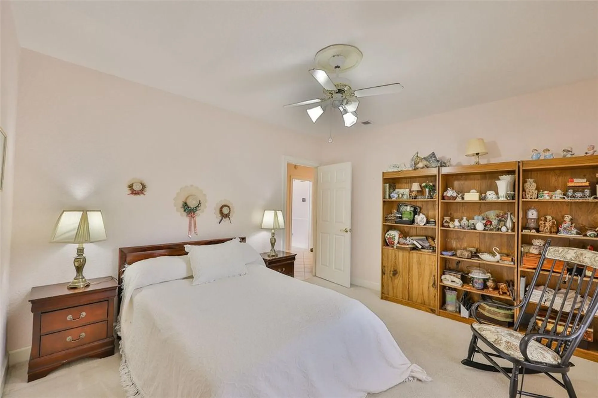 Property Slideshow image 38 of 62 | 2115 platinum dr, Sun City Center, FL, 33573
