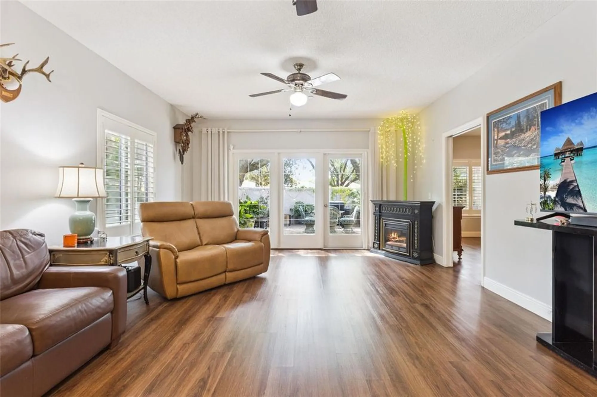 Property Slideshow image 17 of 44 | 1130 avenida de las casas, Lady Lake, FL, 32159