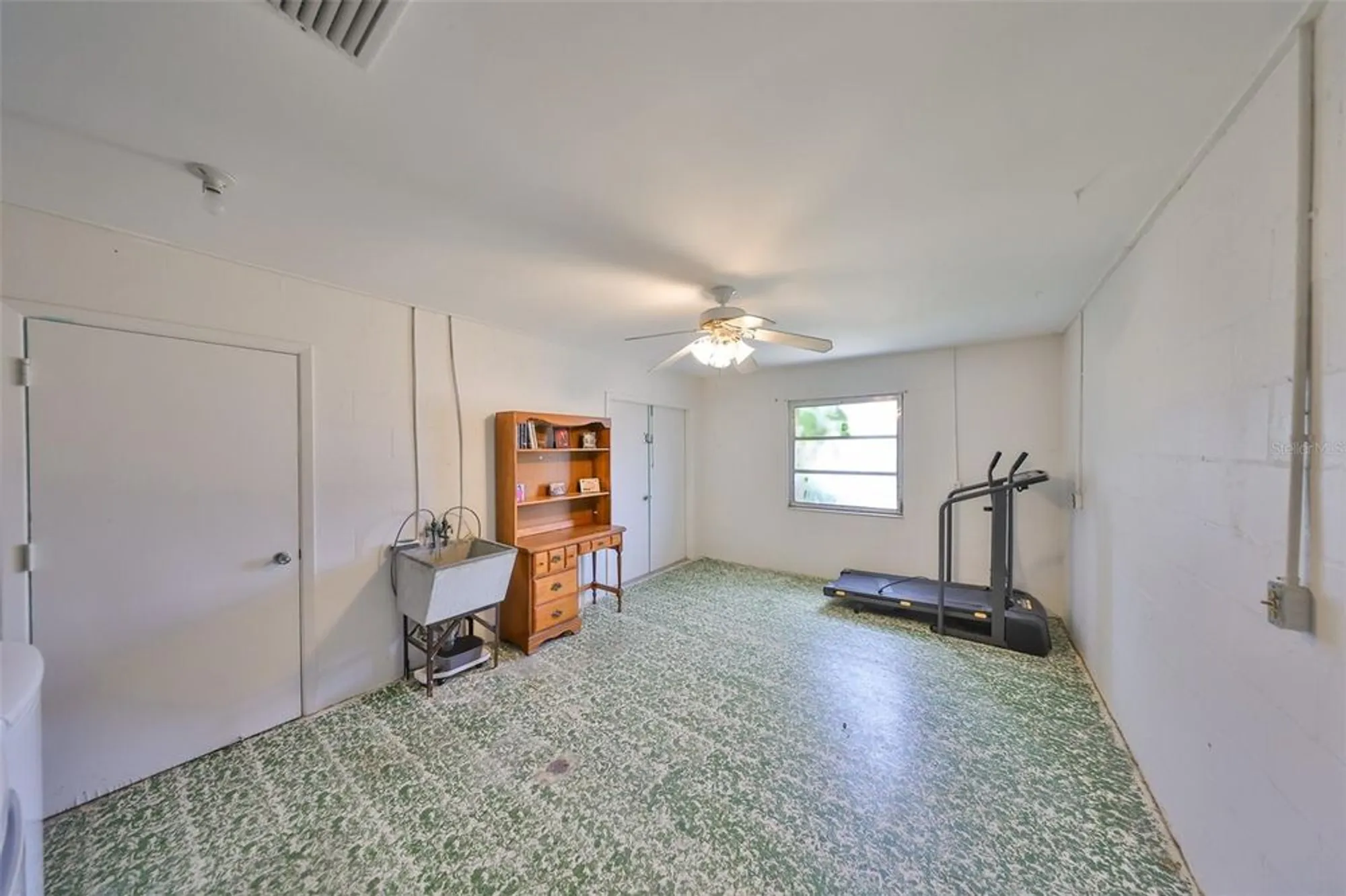 Property Slideshow image 37 of 49 | 1809 haverford ave, Sun City Center, FL, 33573