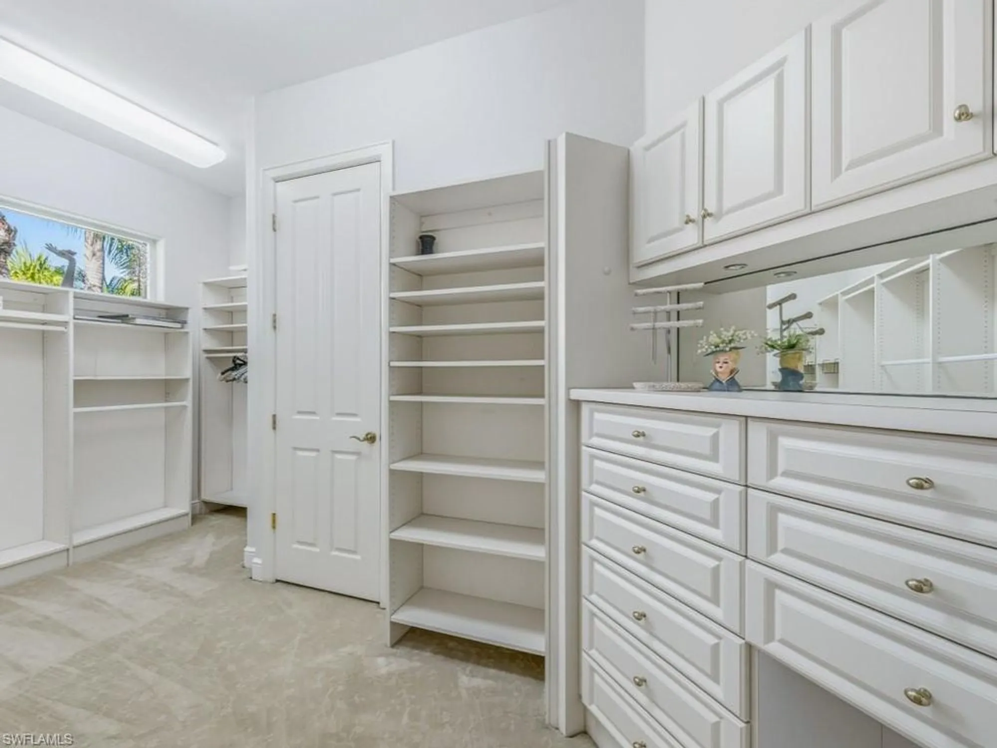 Property Slideshow image 20 of 48 | 3440 creekview dr, Bonita Springs, FL, 34134