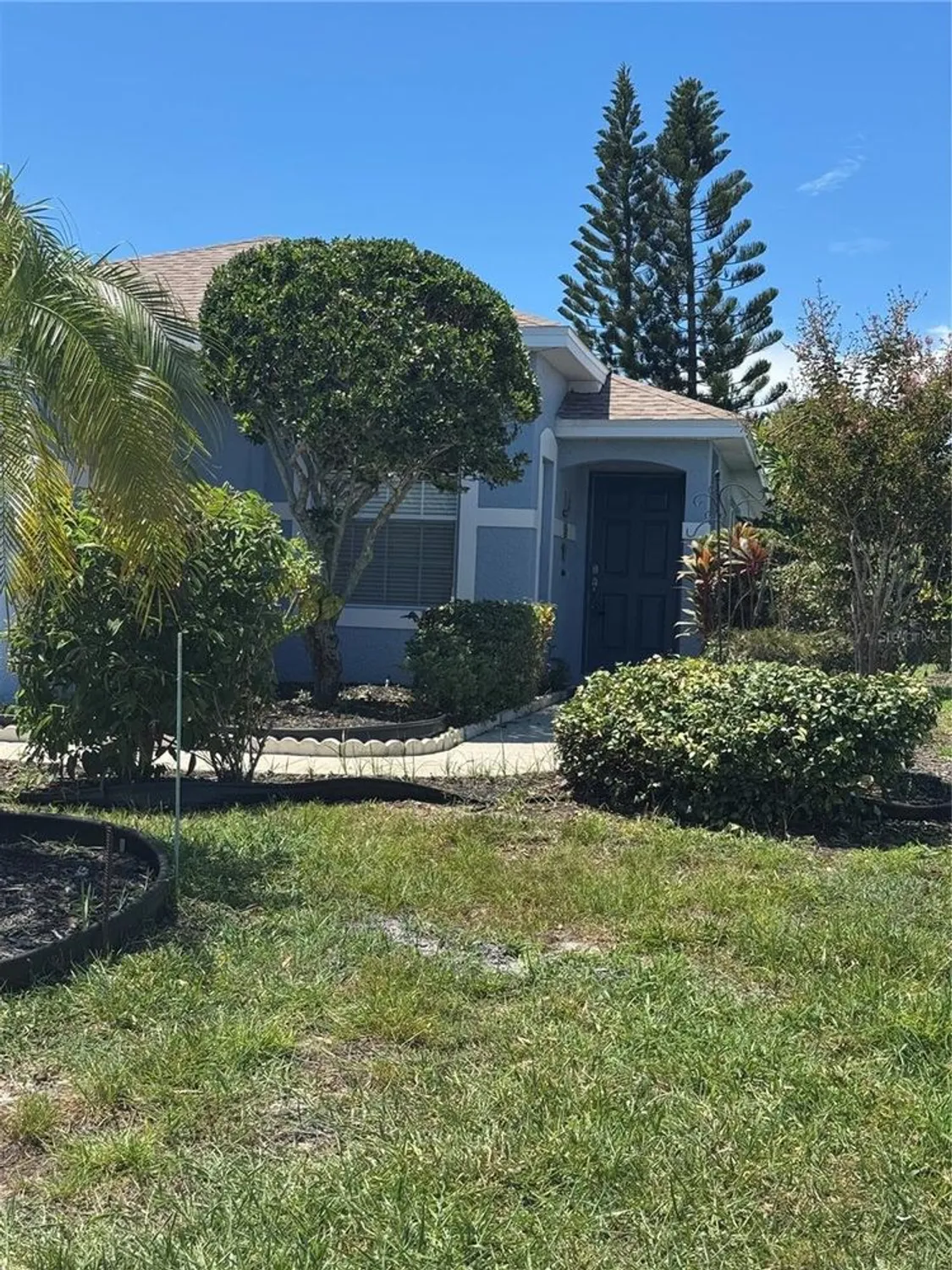 Property Slideshow image 2 of 29 | 2931 walnut grove ct, Holiday, FL, 34691