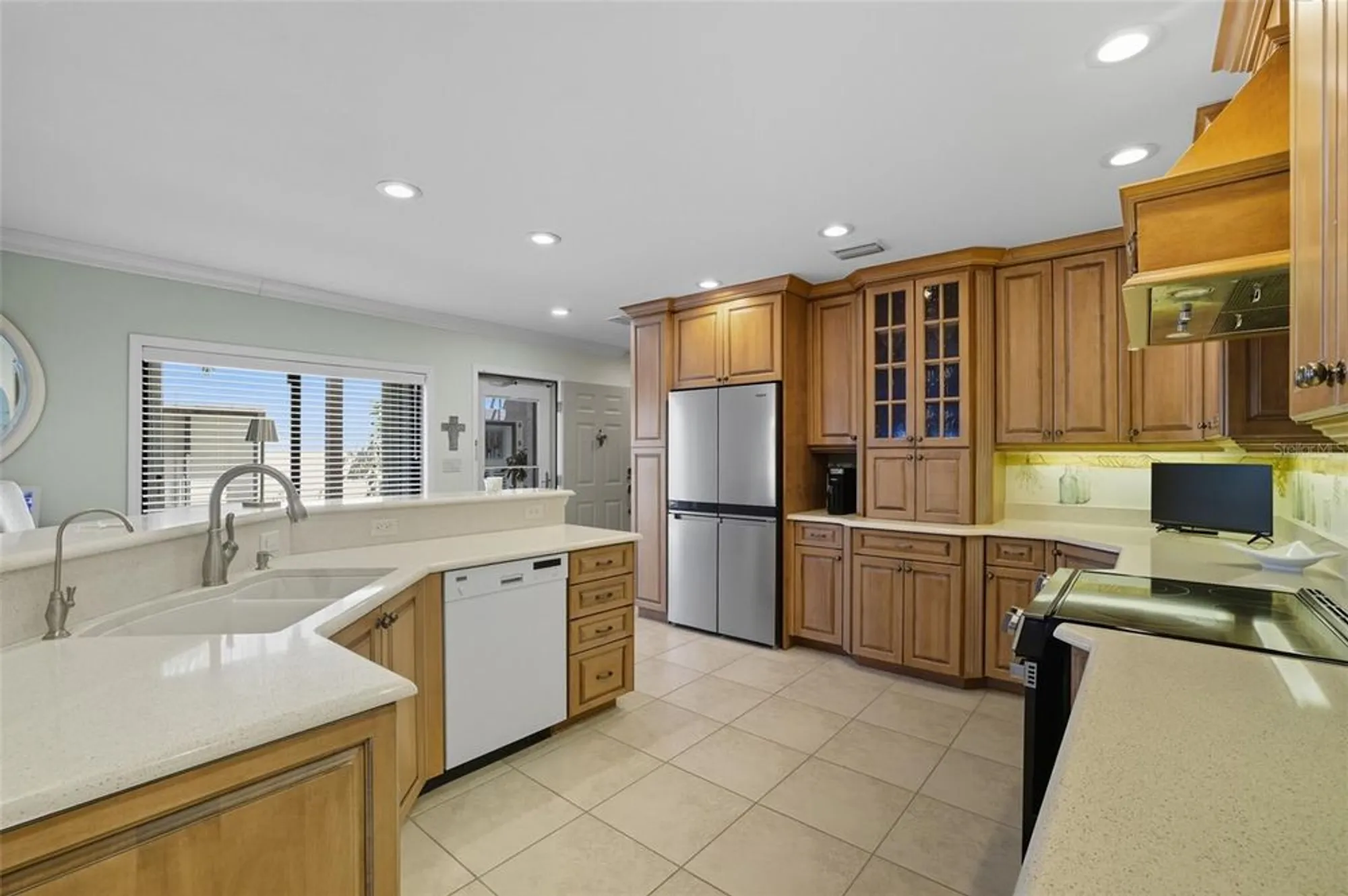 Property Slideshow image 8 of 44 | 3280 southshore dr apt 88a, Punta Gorda, FL, 33955