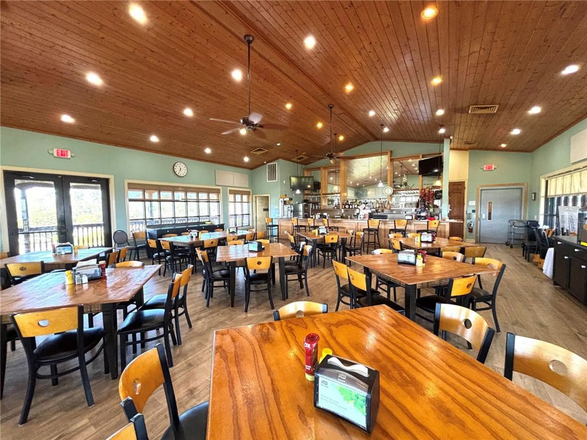 Property Slideshow image 61 of 72 | 5200 pebble beach blvd, Winter Haven, FL, 33884