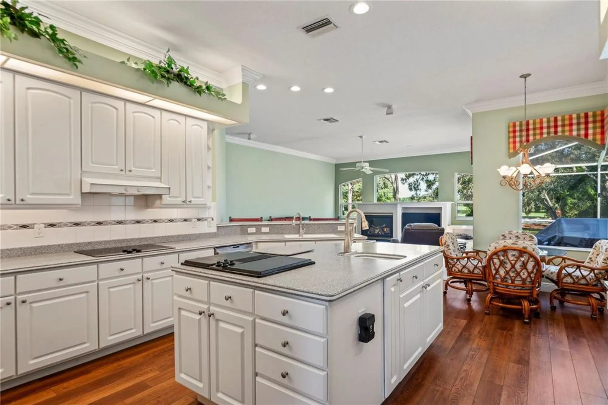Property Slideshow image 12 of 97 | 9219 grand cypress dr, Weeki Wachee, FL, 34613