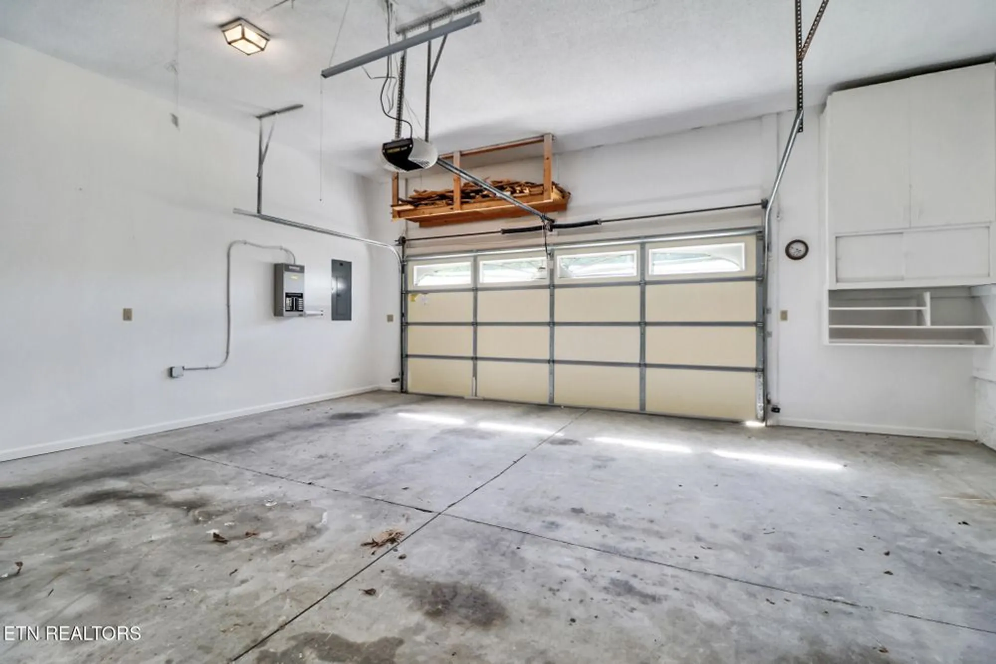 Property Slideshow image 50 of 55 | 11 kingsboro ln, Crossville, TN, 38558