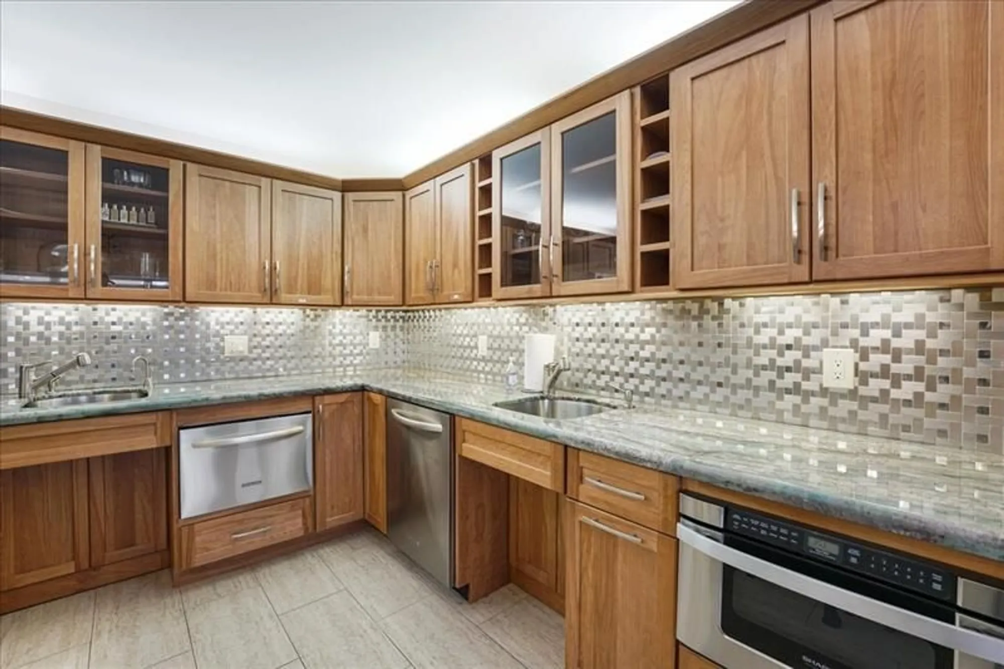 Property Slideshow image 9 of 60 | 1011 swansea a # 1011, Deerfield Beach, FL, 33442