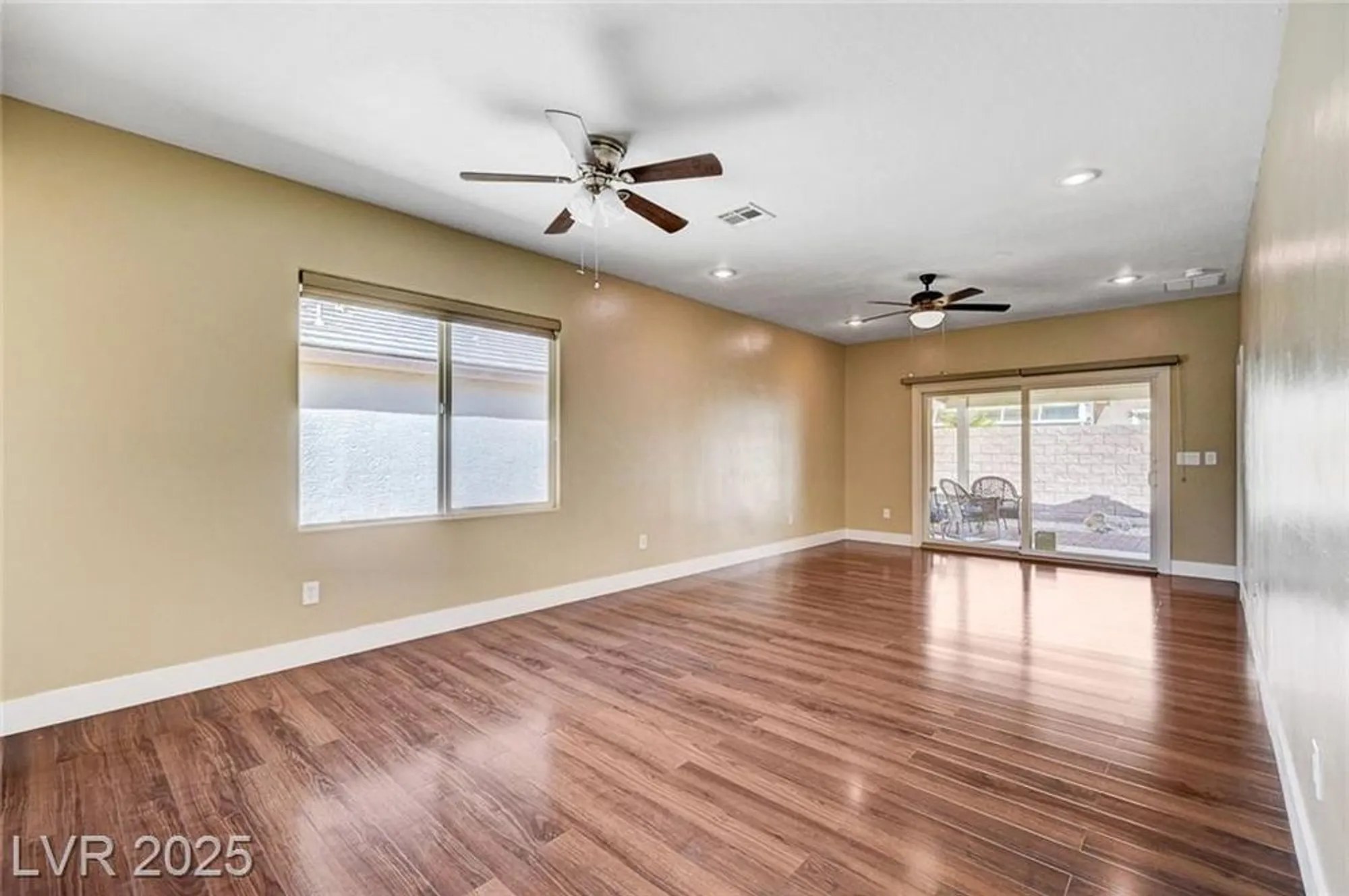 Property Slideshow image 13 of 61 | 2496 serene moon dr, Henderson, NV, 89044