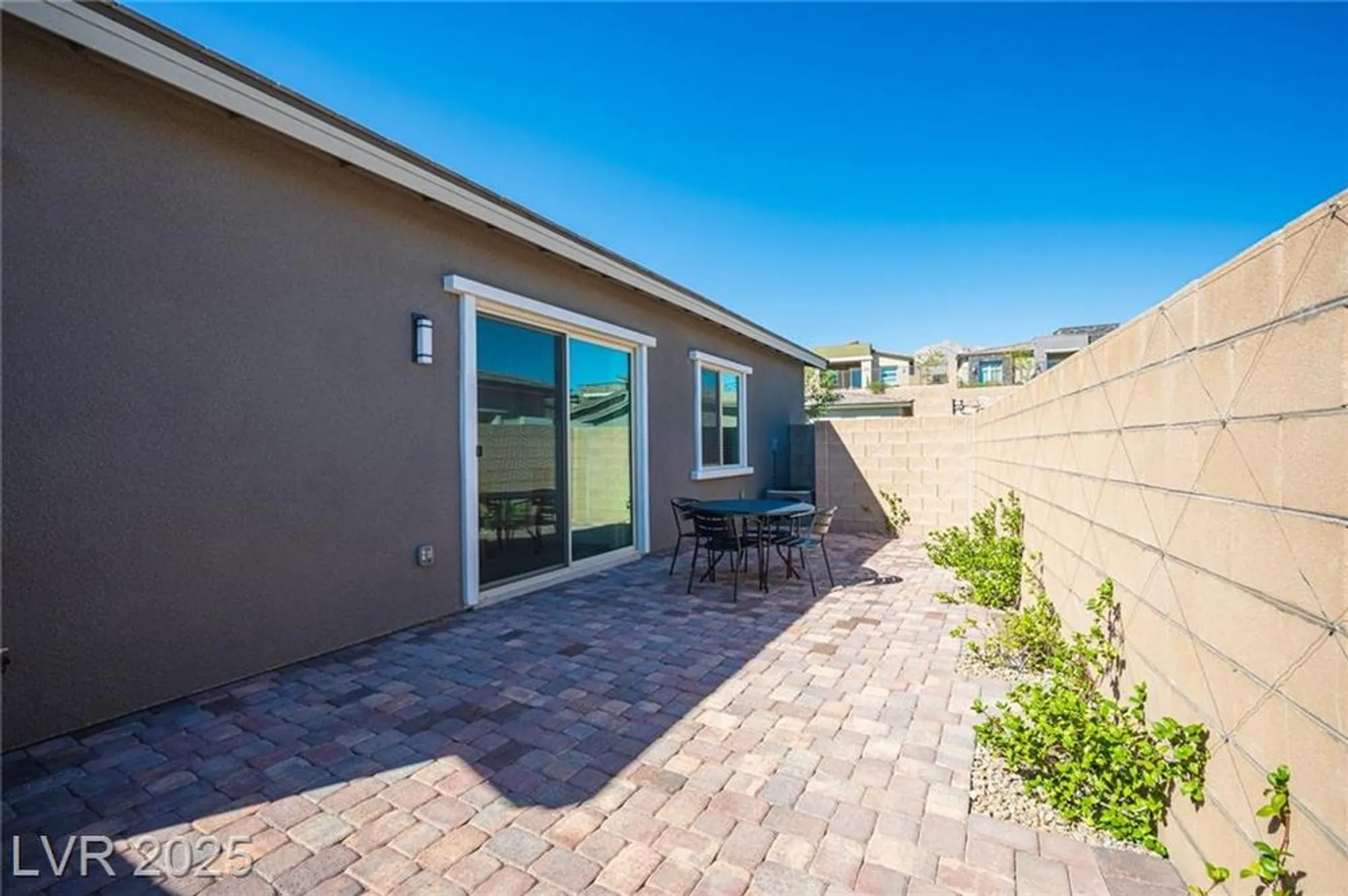 Property Slideshow image 13 of 46 | 932 belleforte ln, Las Vegas, NV, 89138