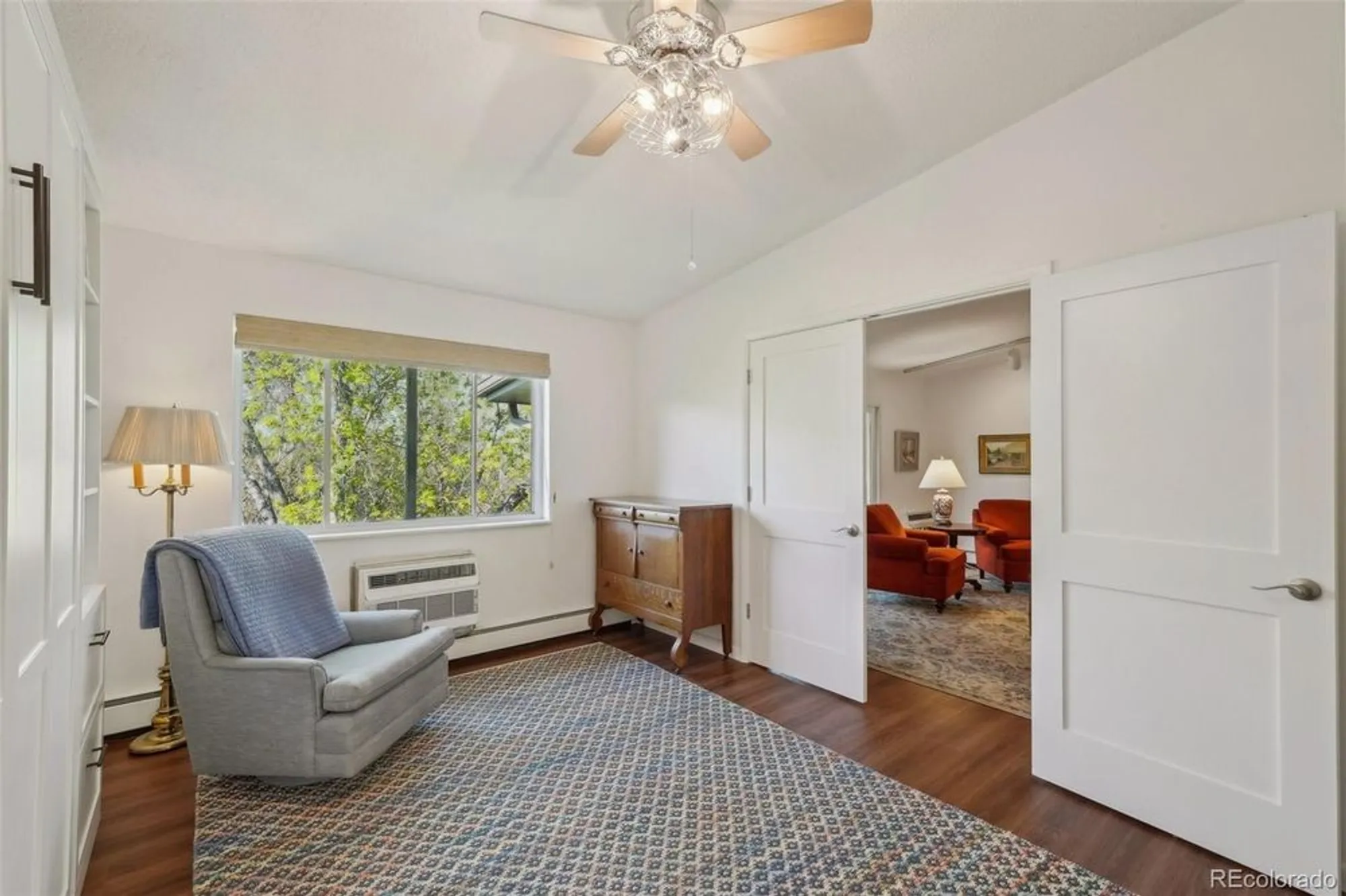 Property Slideshow image 8 of 19 | 705 s alton way 4d, Denver, CO, 80247