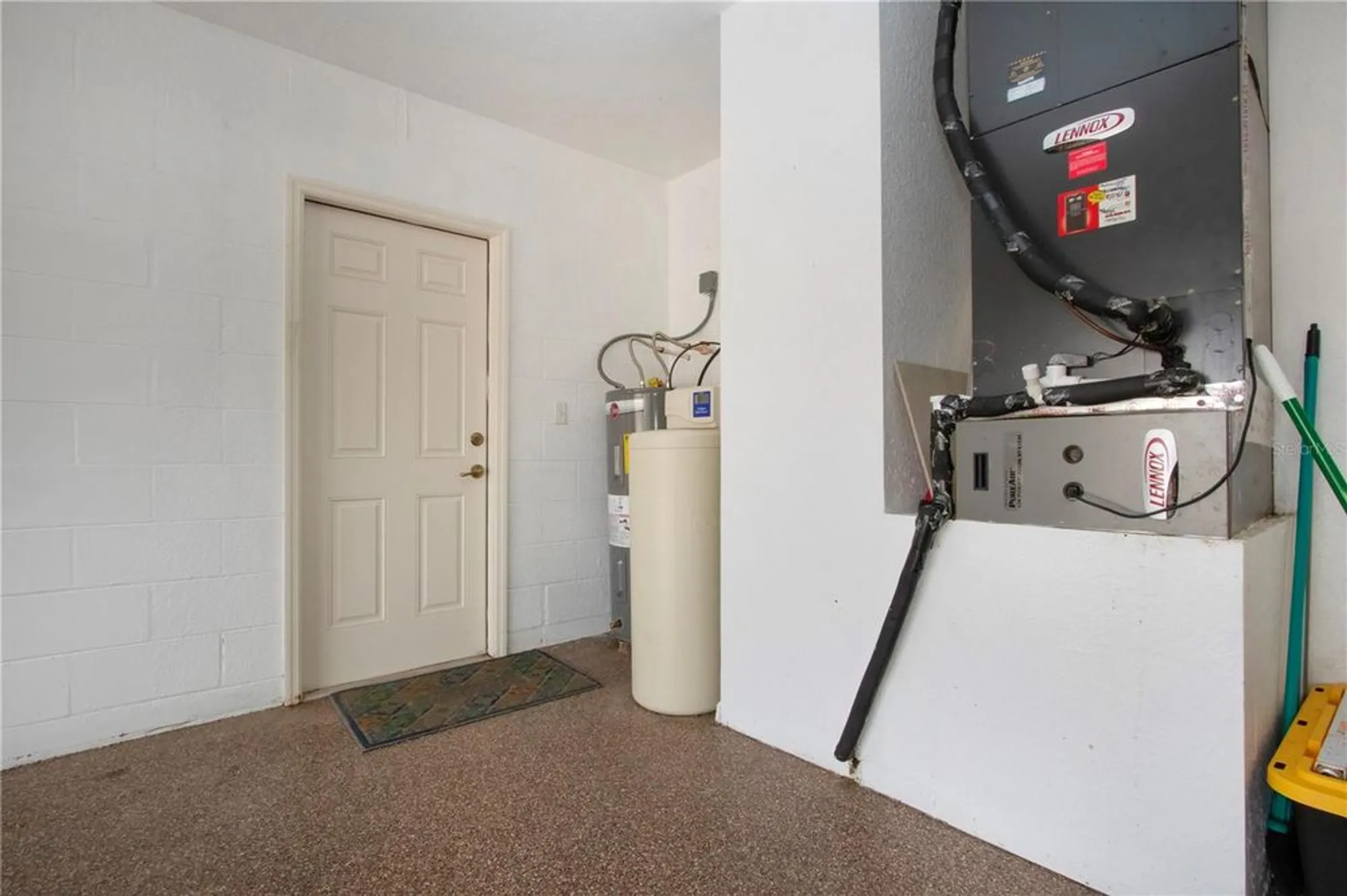 Property Slideshow image 59 of 74 | 1115 signature dr, Sun City Center, FL, 33573