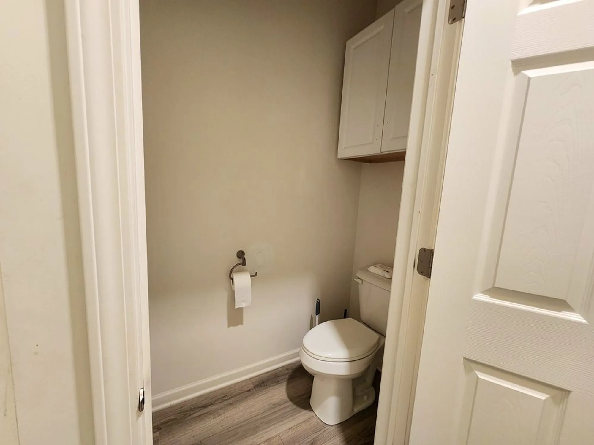 Property Slideshow image 9 of 29 | 2003 magenta ln, Algonquin, IL, 60102