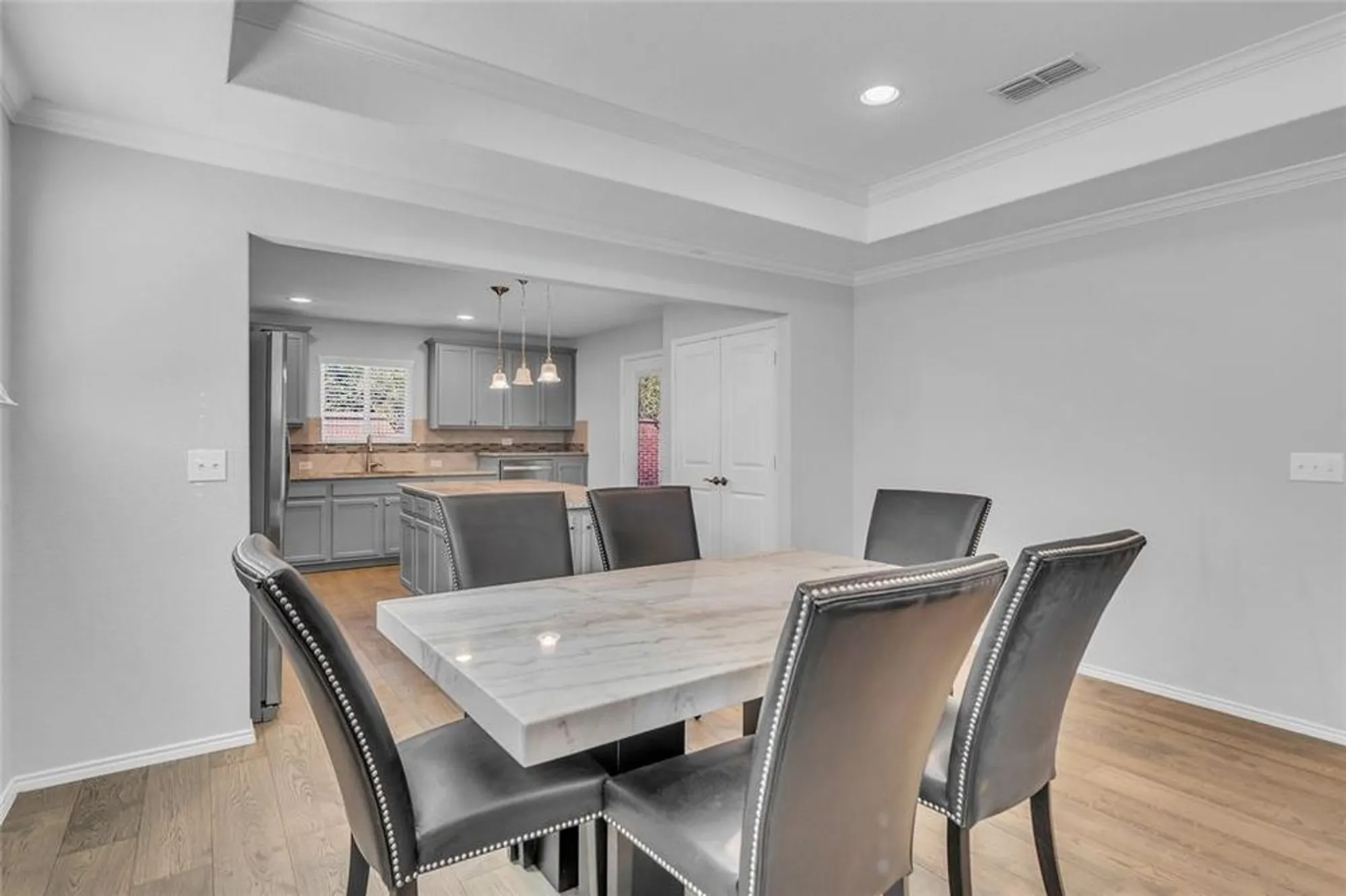 Property Slideshow image 10 of 31 | 8845 twin pines ln, Frisco, TX, 75036