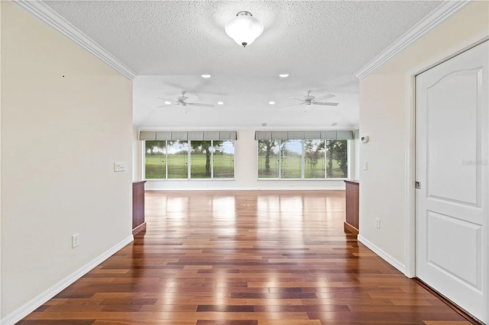Property Slideshow image 15 of 40 | 16950 se 80th bellavista cir, The Villages, FL, 32162