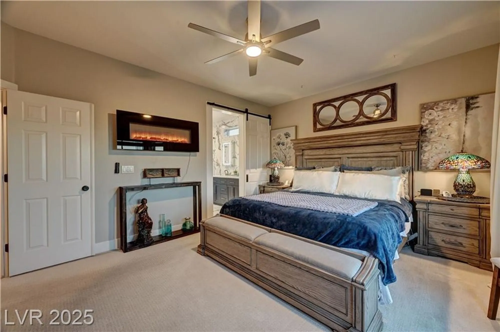 Property Slideshow image 27 of 50 | 3034 hickory valley rd, Henderson, NV, 89052