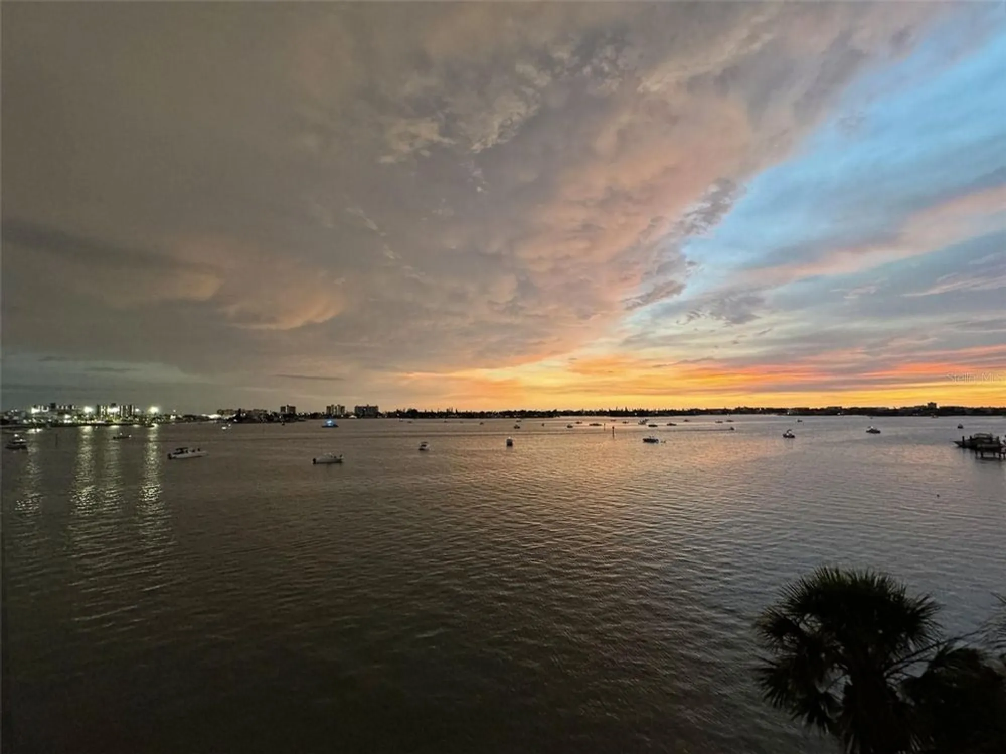 Property Slideshow image 38 of 46 | 4750 cove cir apt 502, St Petersburg, FL, 33708